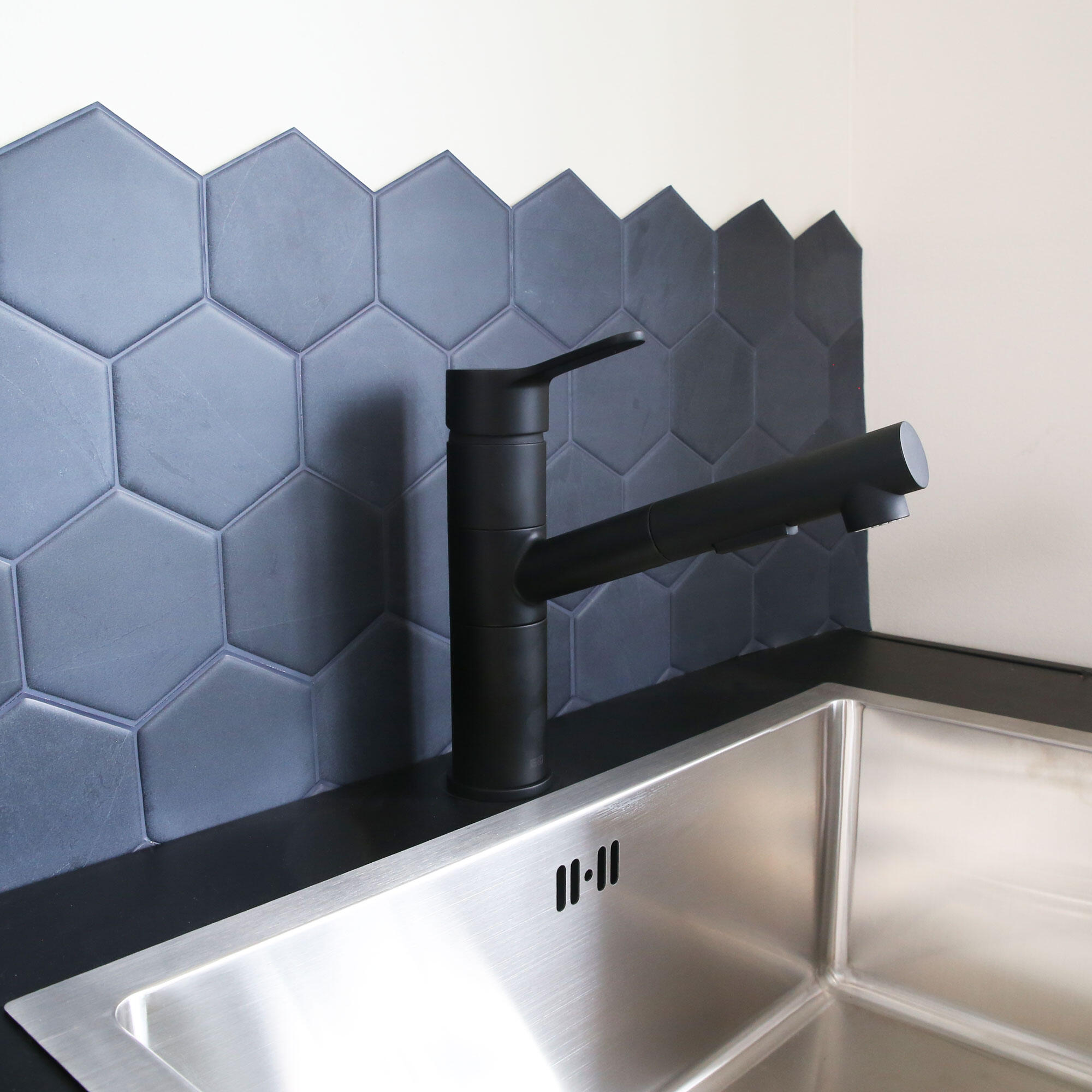 Robinet de cuisine avec douchette noir, New Silo, ESSEBAGNO - 3