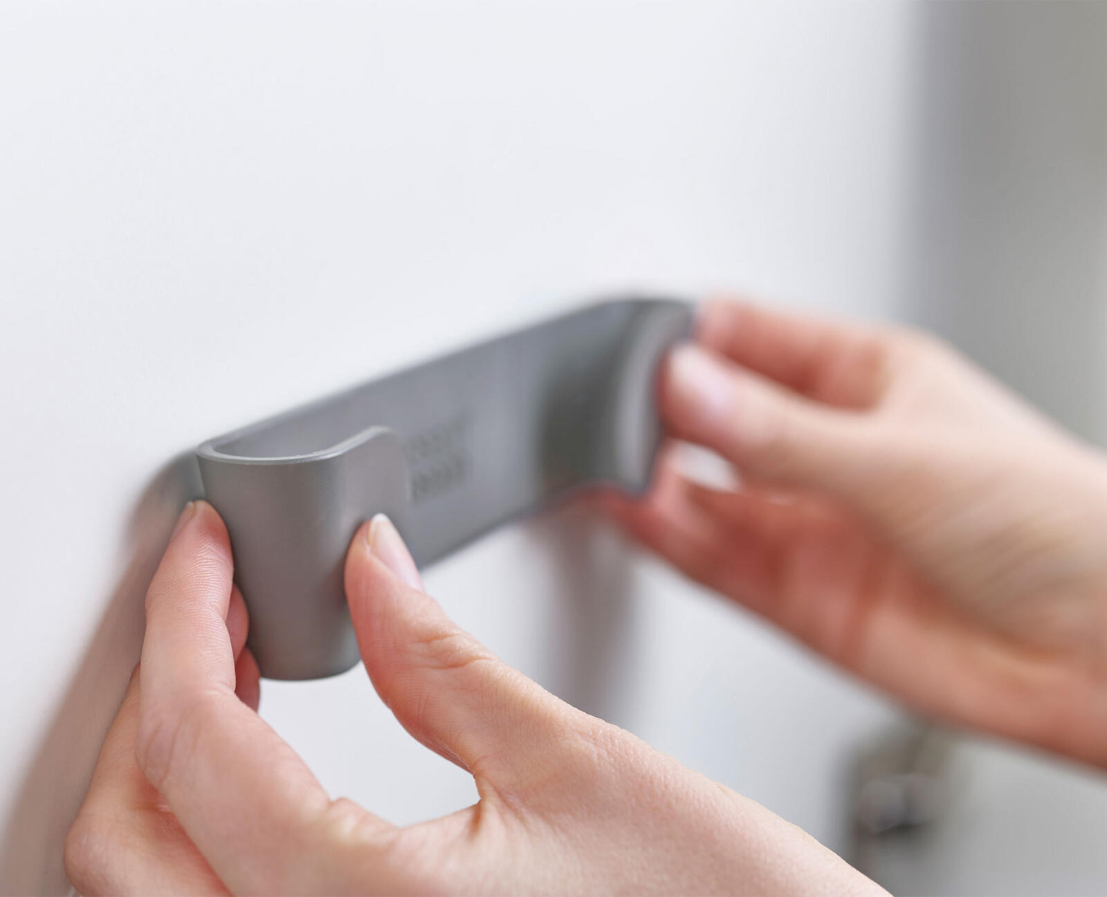 Soporte Tapa Interior Armario Duo JOSEPH & JOSEPH de 19.2x3.7cm - 4