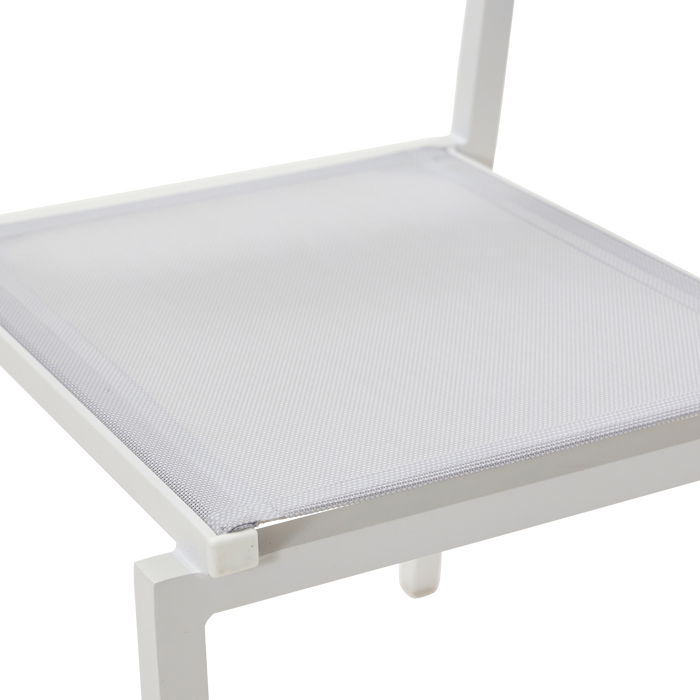 chaise lyra beta naterial 