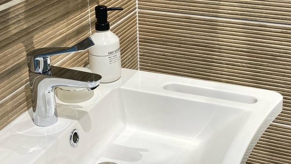 La qualité hansgrohe pour sa salle de bains PMR