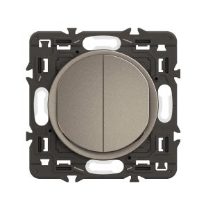 Prise Simple Legrand Céliane Titane – 67311+68511+80251, 230V