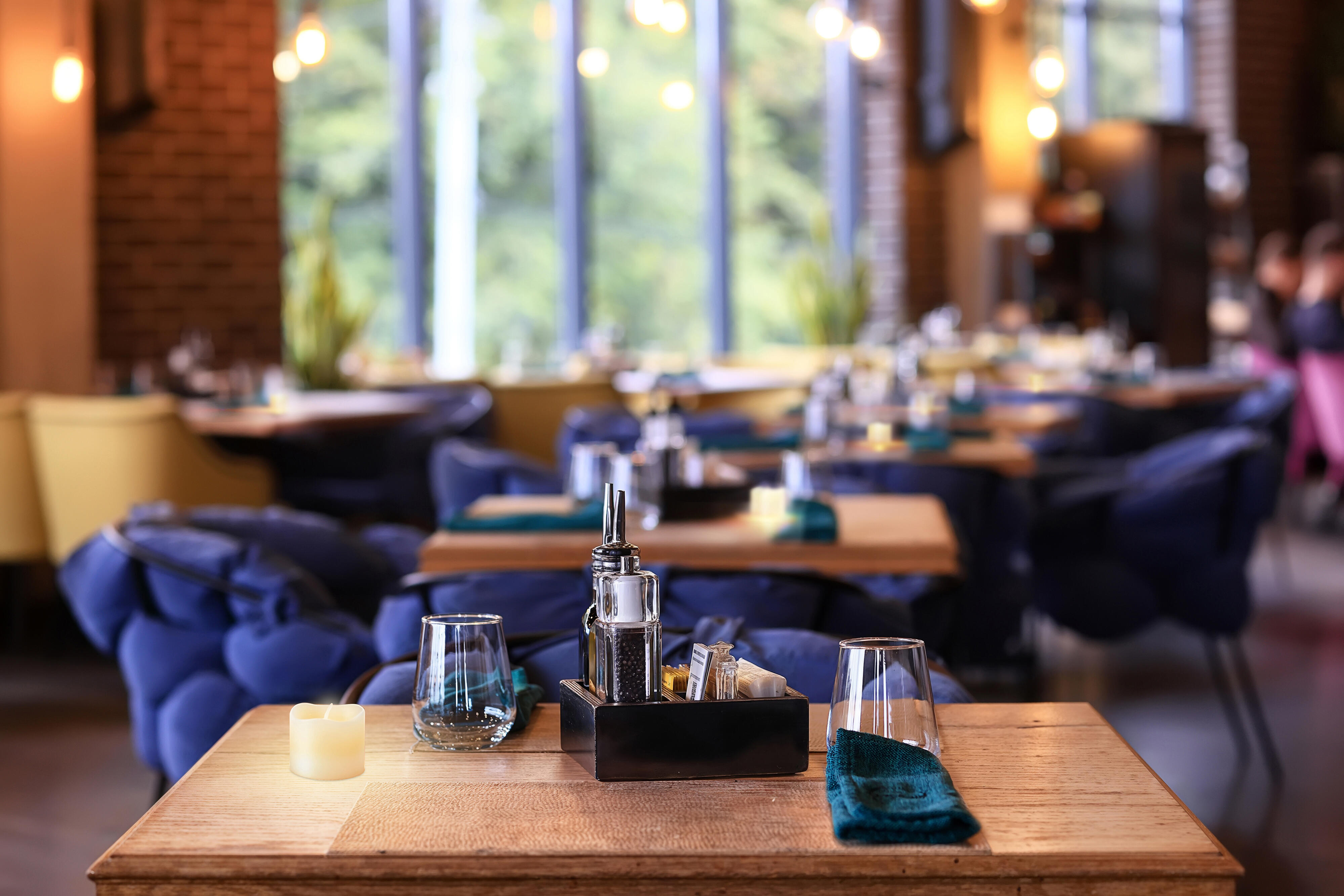 Pack 12 velas LED Buna USB 2200K IP44 Inspire - 4