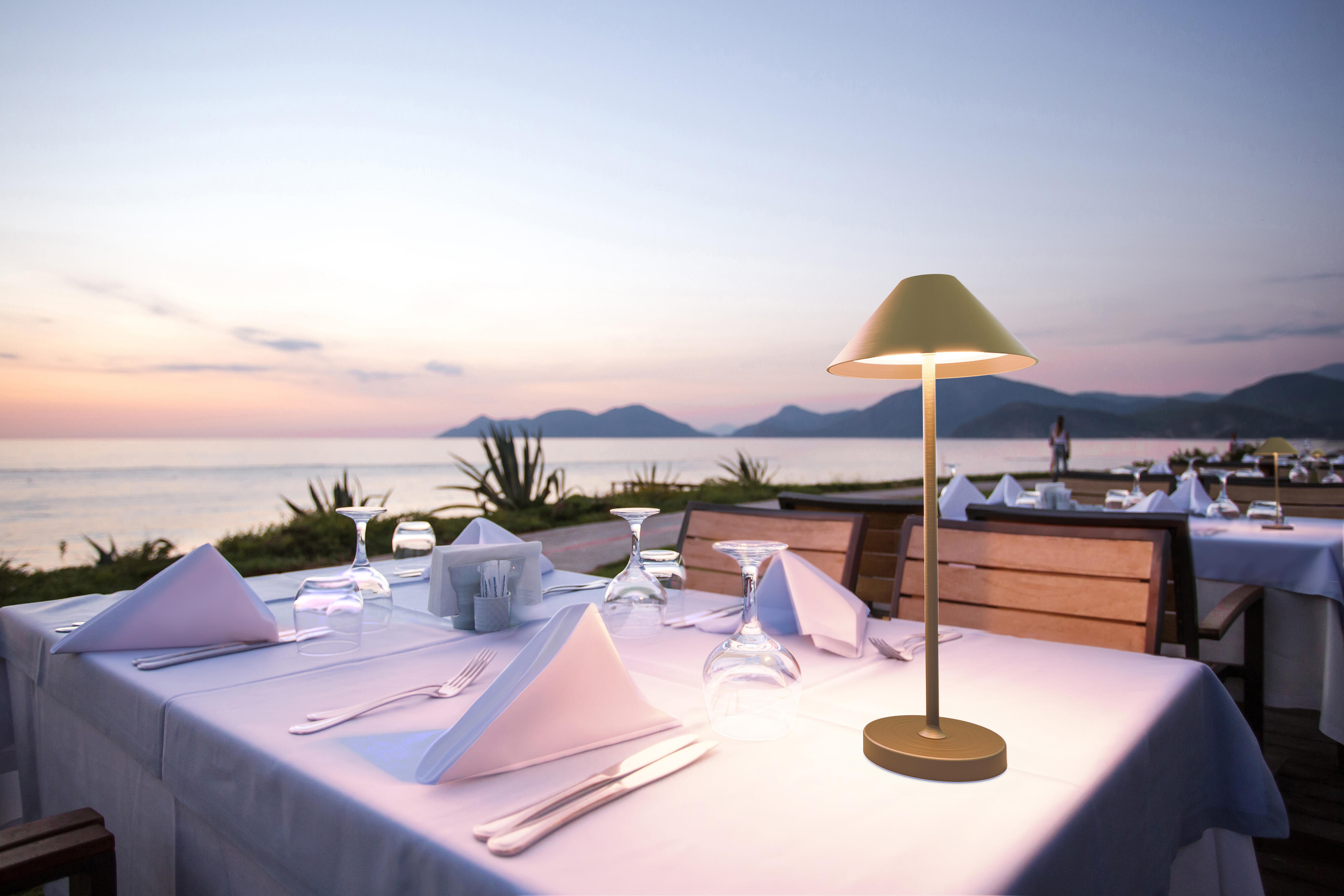 Lampada da tavolo LED moderno Malia, luce calda 320 LUMEN, INSPIRE - 3
