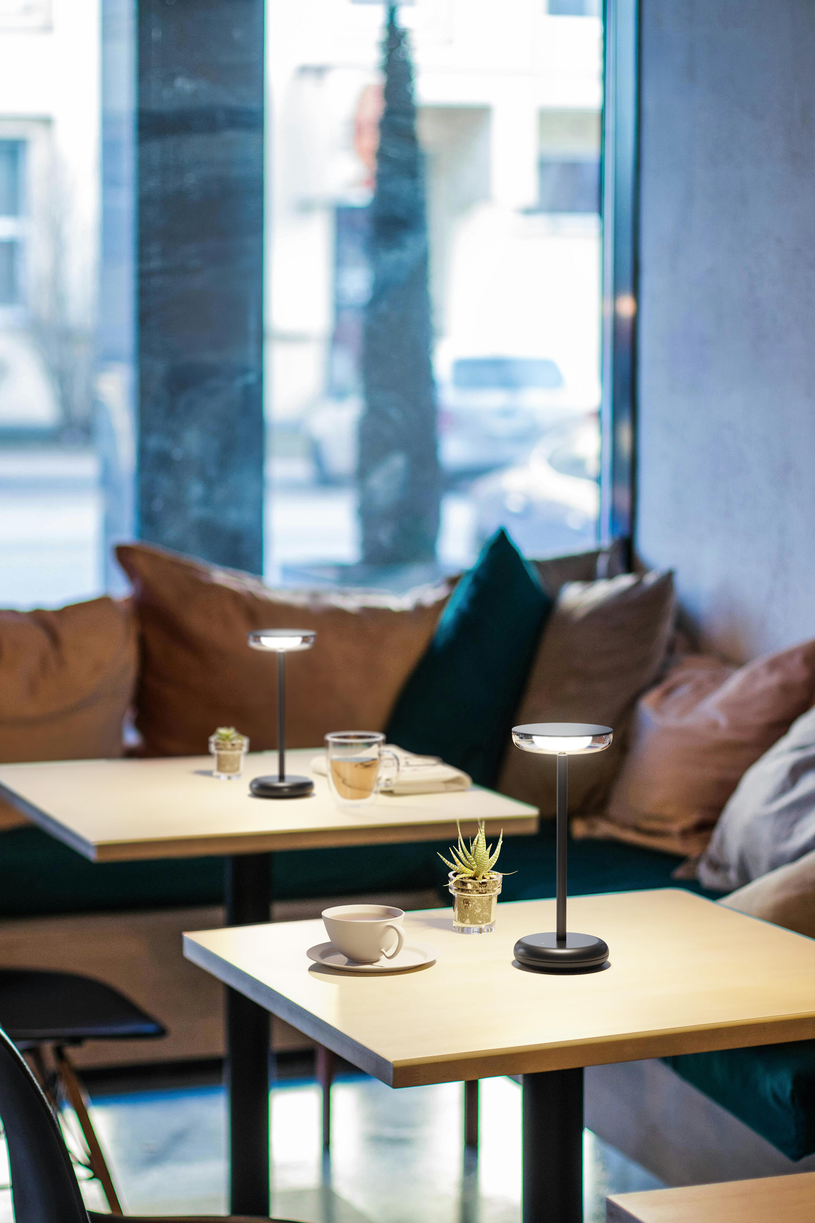 Lampe de table Led rechargeable 160 Lm intensité variable noir Natalia INSPIRE - 5