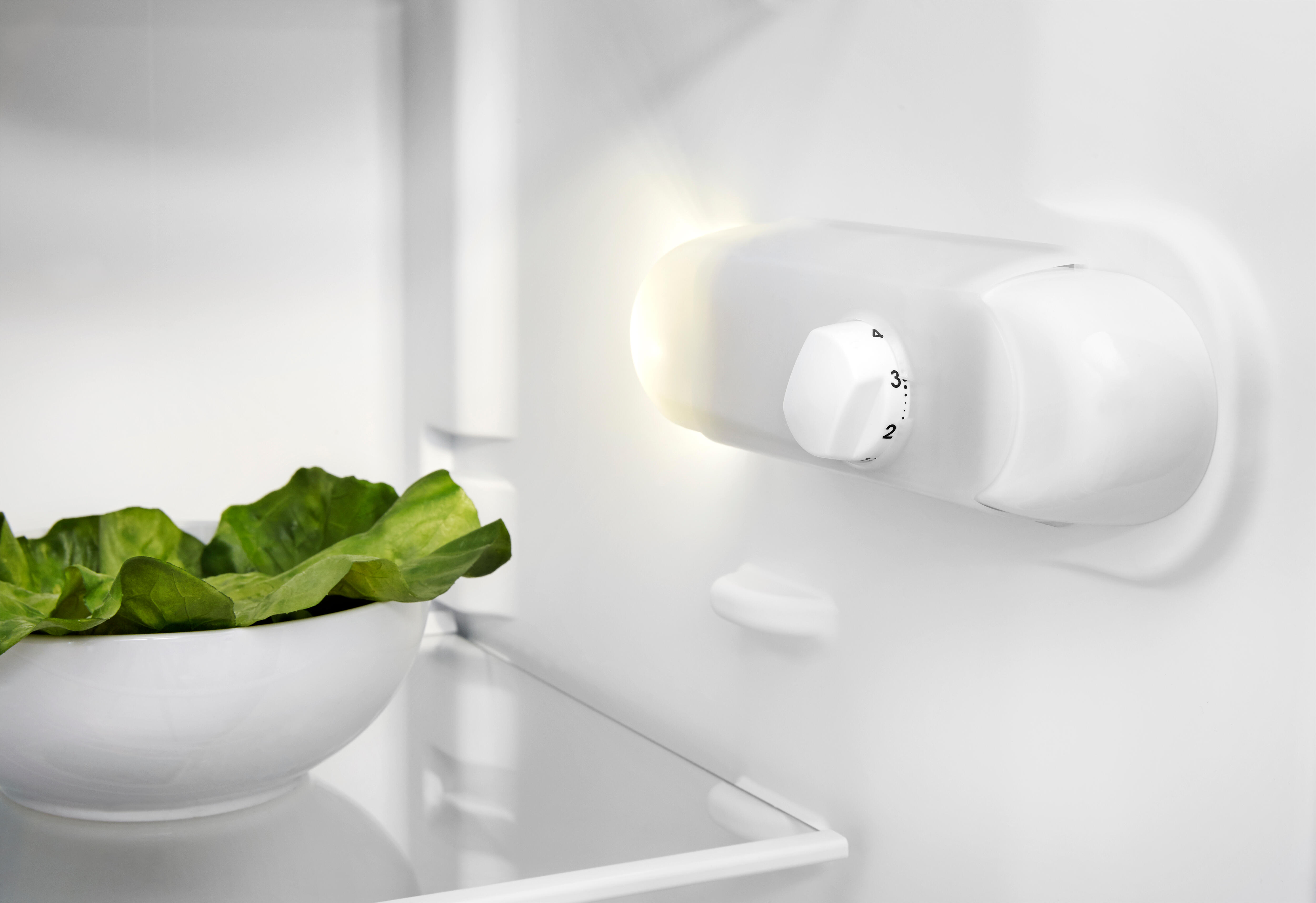 Frigorífico 1 puerta INDESIT SI6 2 W cíclico 167cm 323L blanco clase E - 9