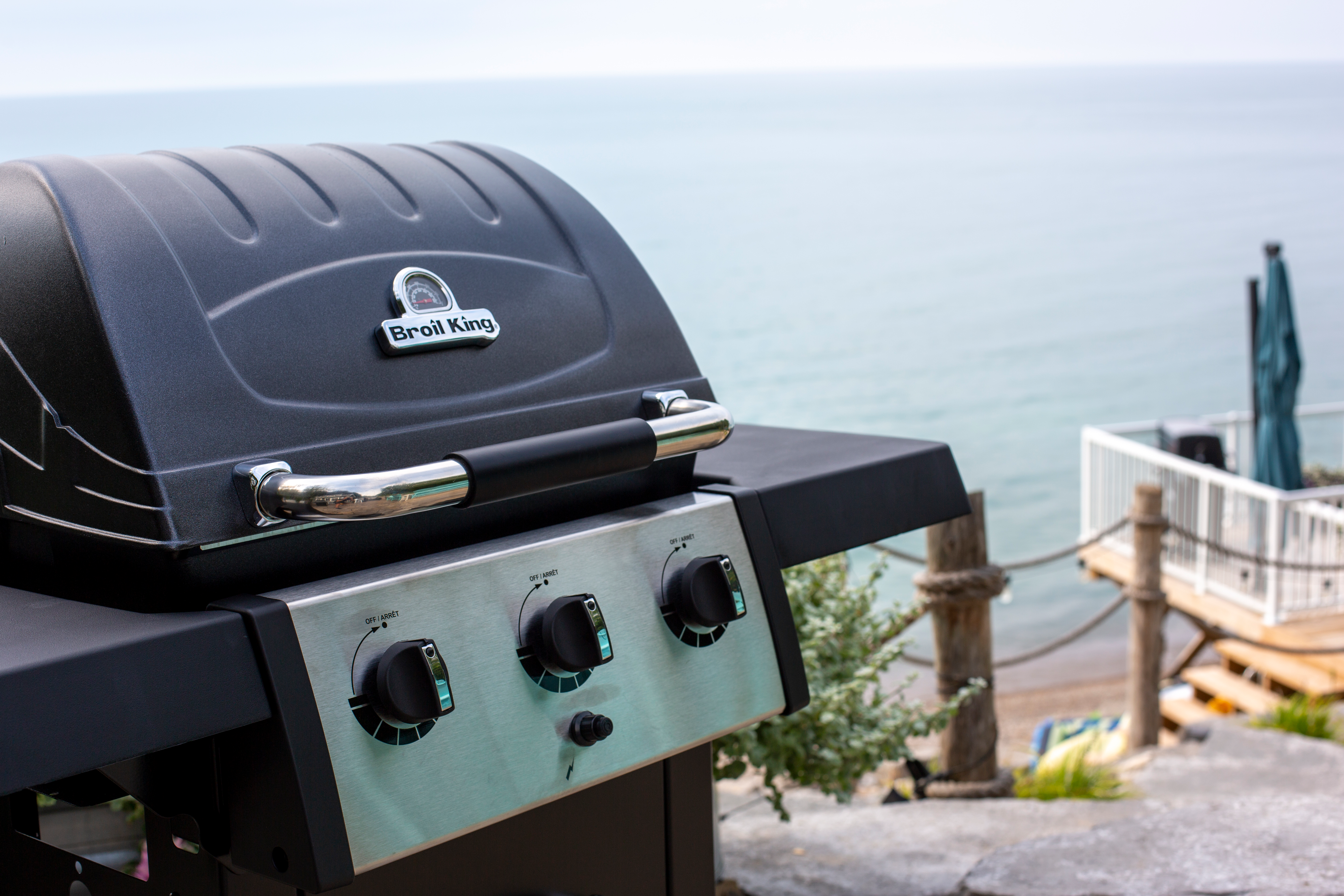 Grill gazowy 8,8kW Royal 320 3 palniki + reduktor Broil King - 4