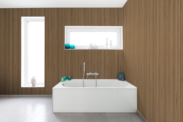 Revestimiento de pared palillería efecto 3D vinílico PVC roble de 260x15cm