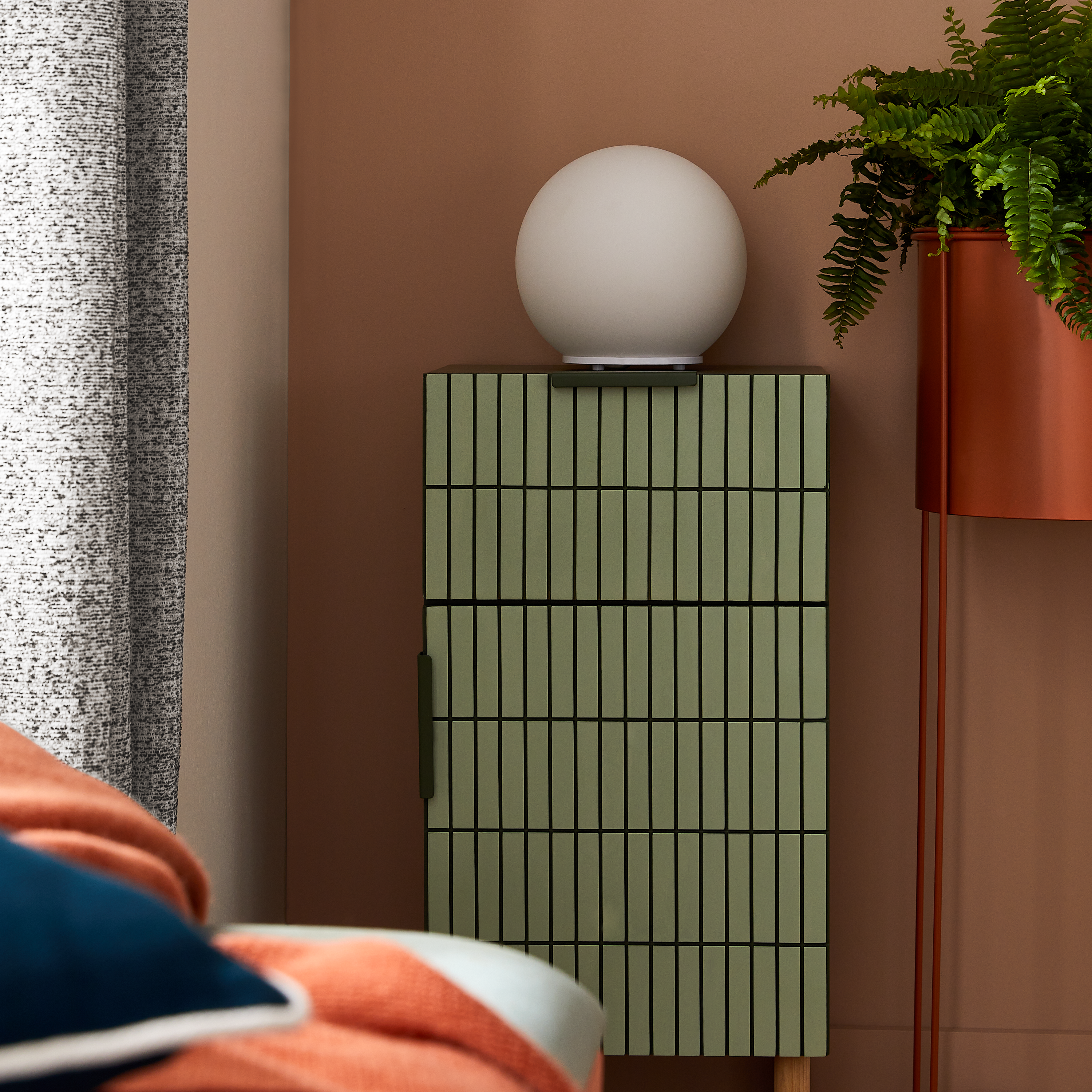 Lampa stołowa Billy biała E14 Inspire