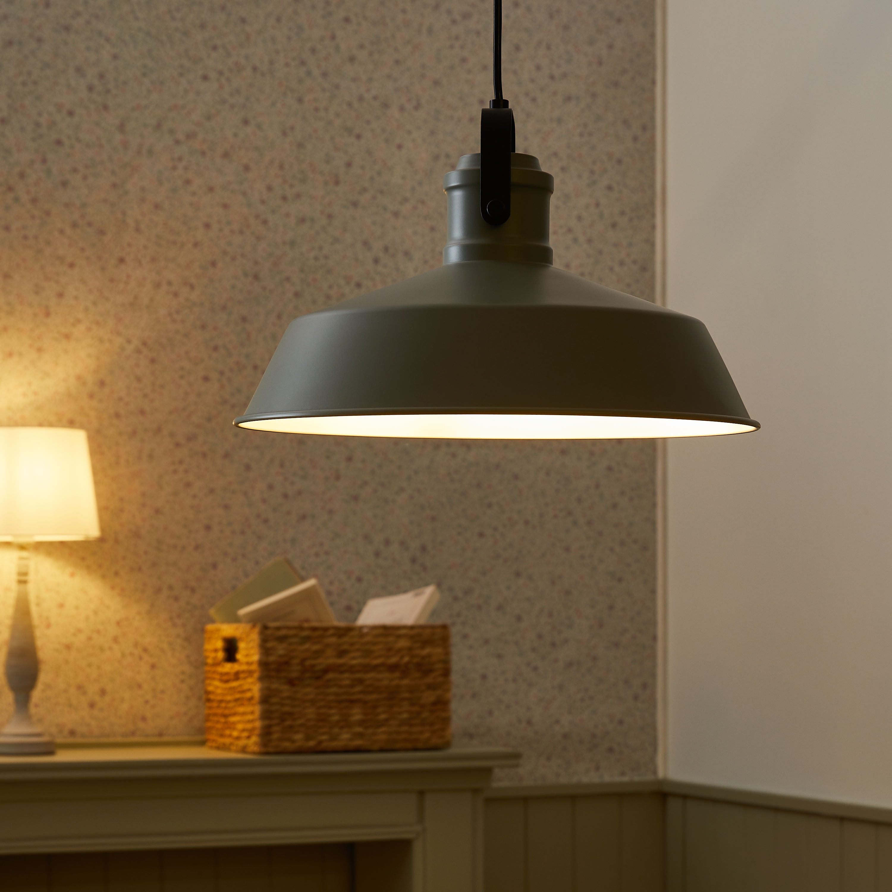Lampa wisząca Piaf zielona E27 Inspire