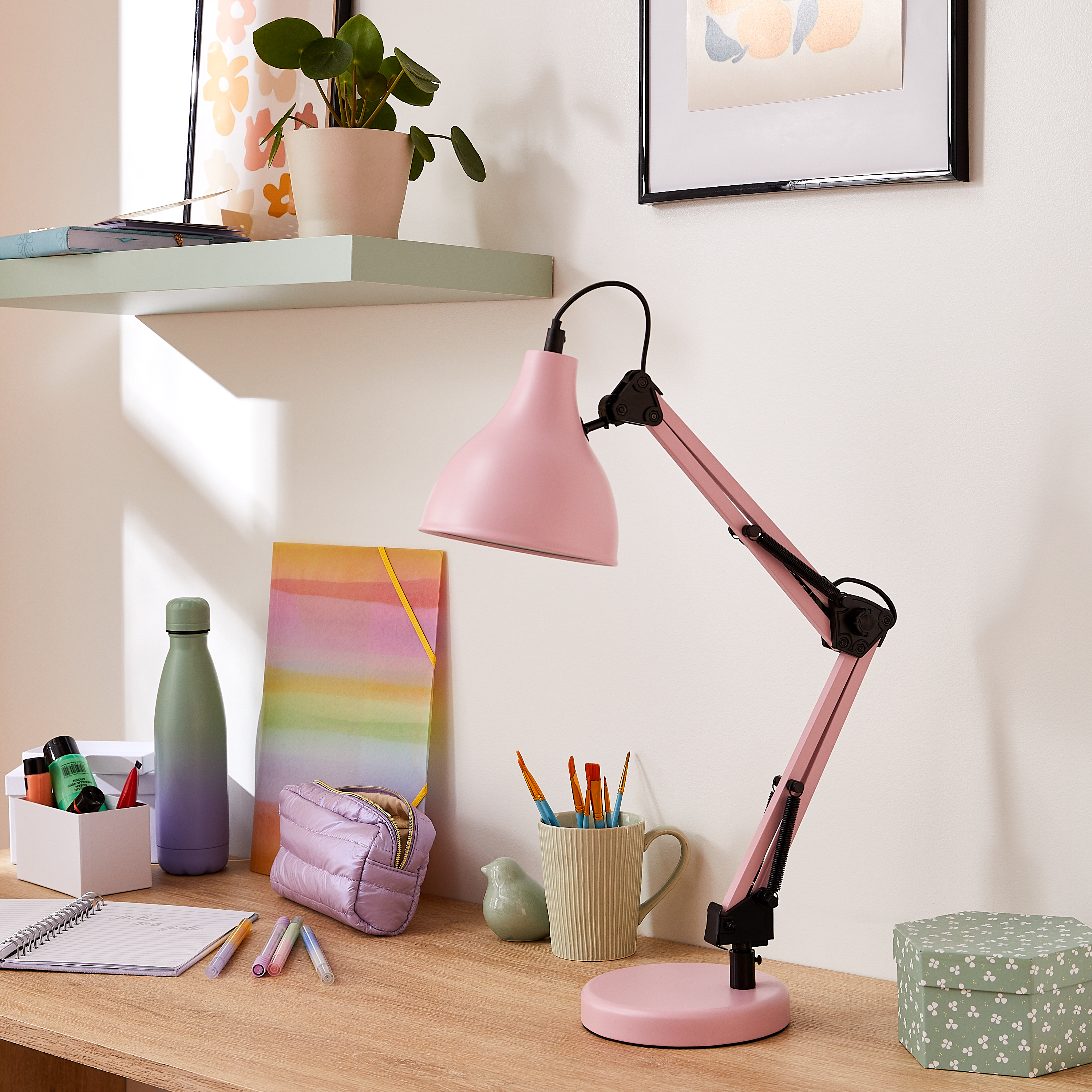Lampka biurkowa Ennis różowa E27 Inspire - 8