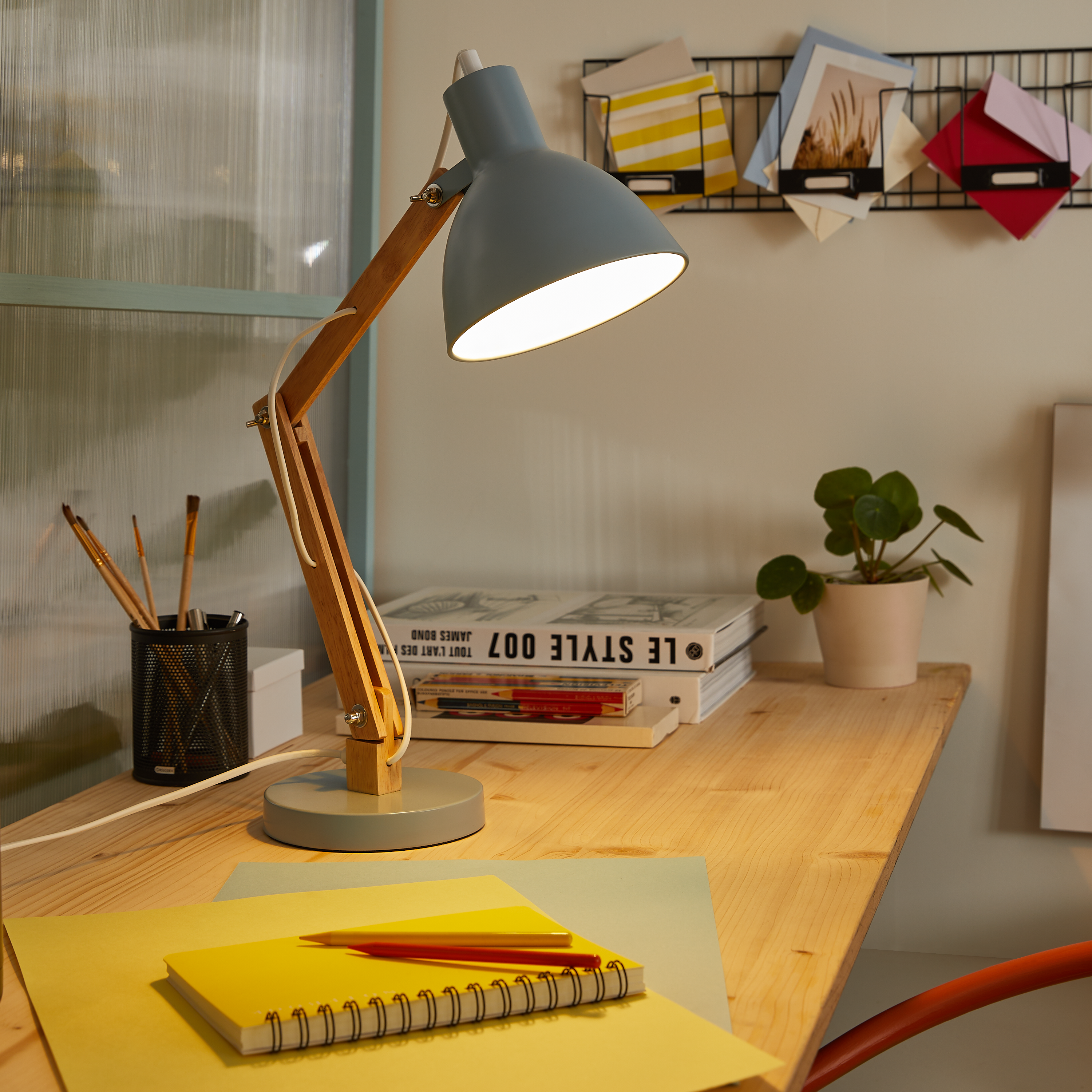 Lampka biurkowa Motio fjord E27 Inspire