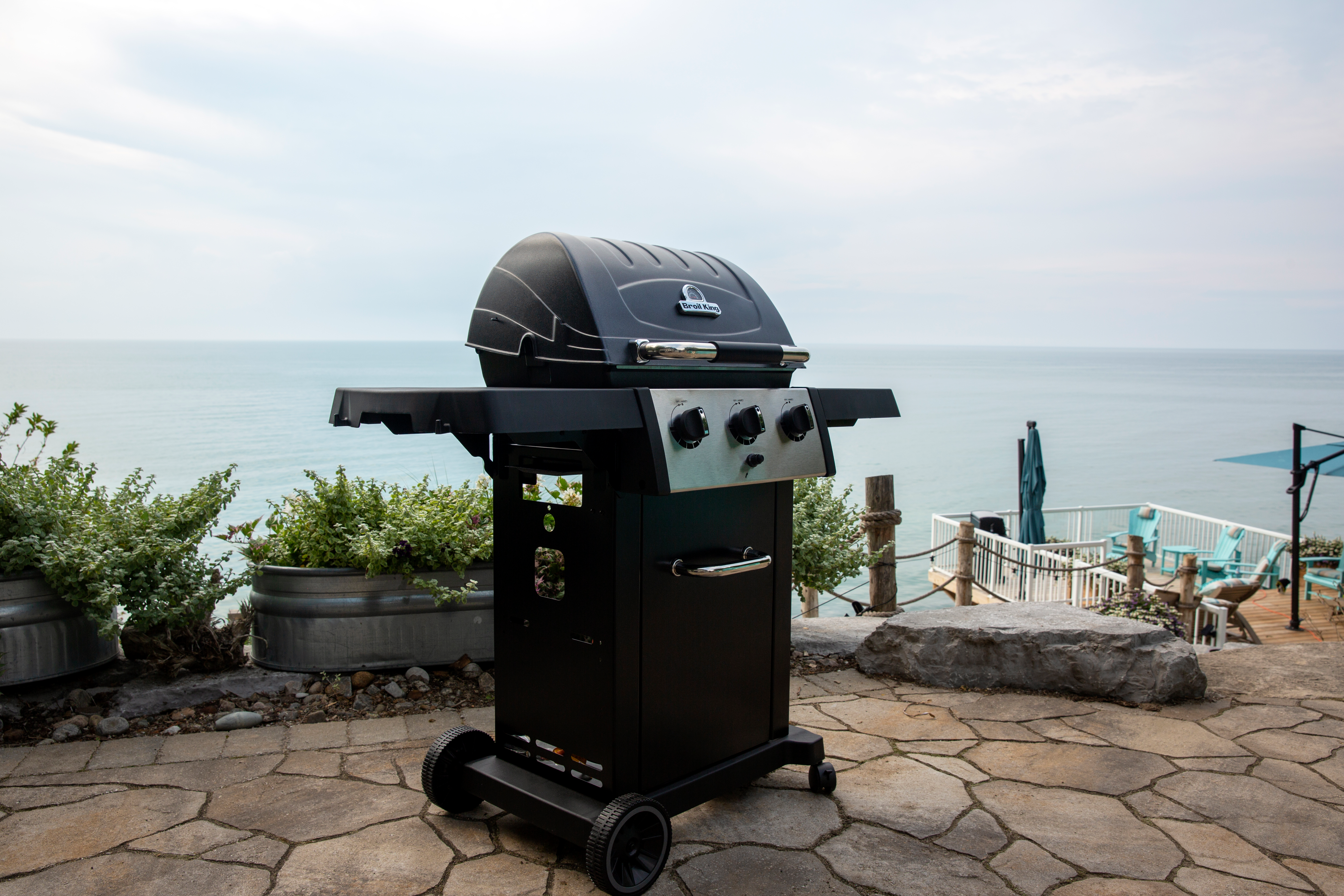 Grill gazowy 8,8kW Royal 320 3 palniki + reduktor Broil King - 3