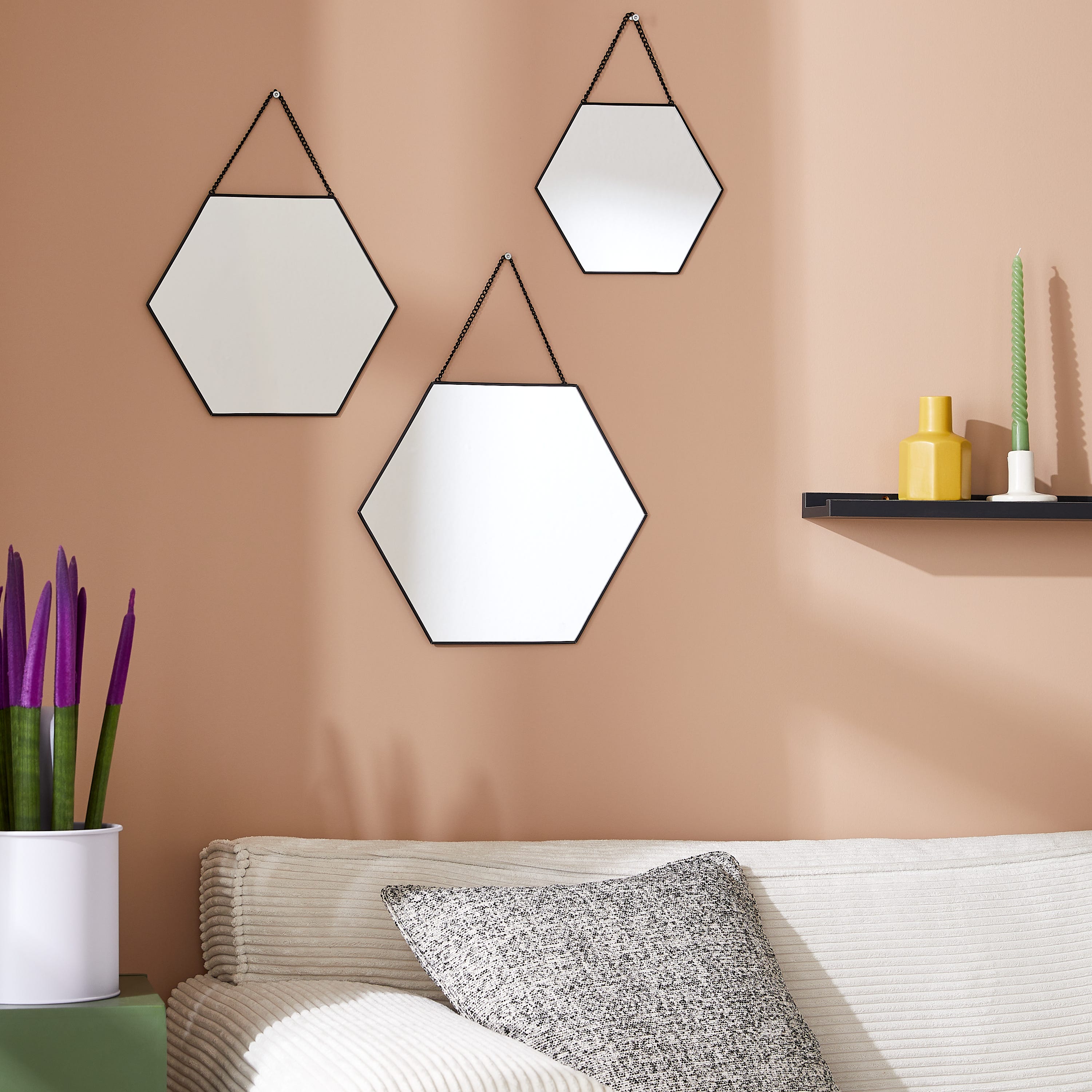 Elégant set de 3 miroirs VARIATION 25cm noir or cadre large Elégant set de 3 miroirs VARIATION 25cm noir or cadre large
