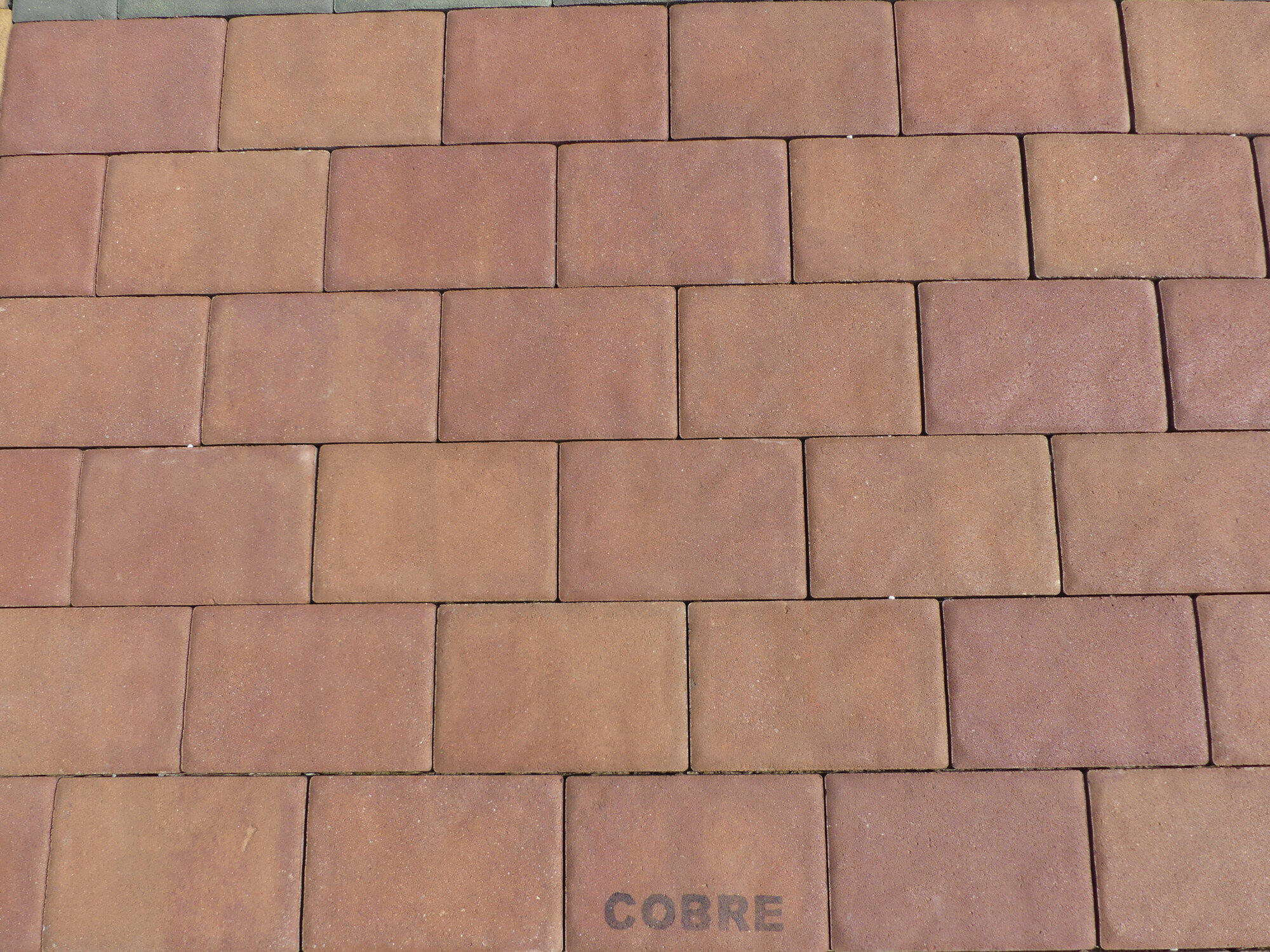 Palet 120 adoquines albacín 4,61m2