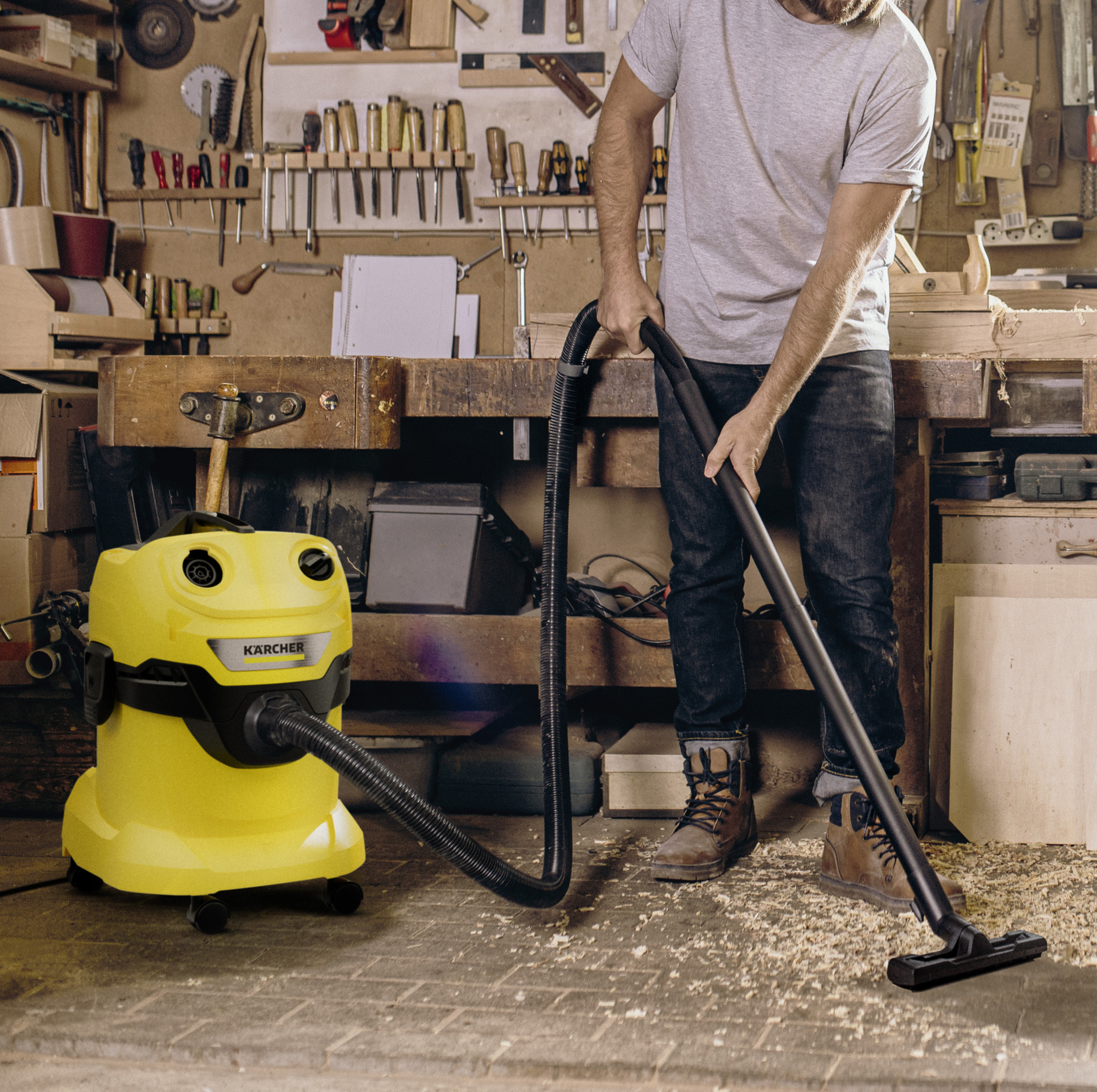 Odkurzacz warsztatowy do czyszczenia na mokro i sucho WD 4 V-20/5/22 20l KARCHER - 2