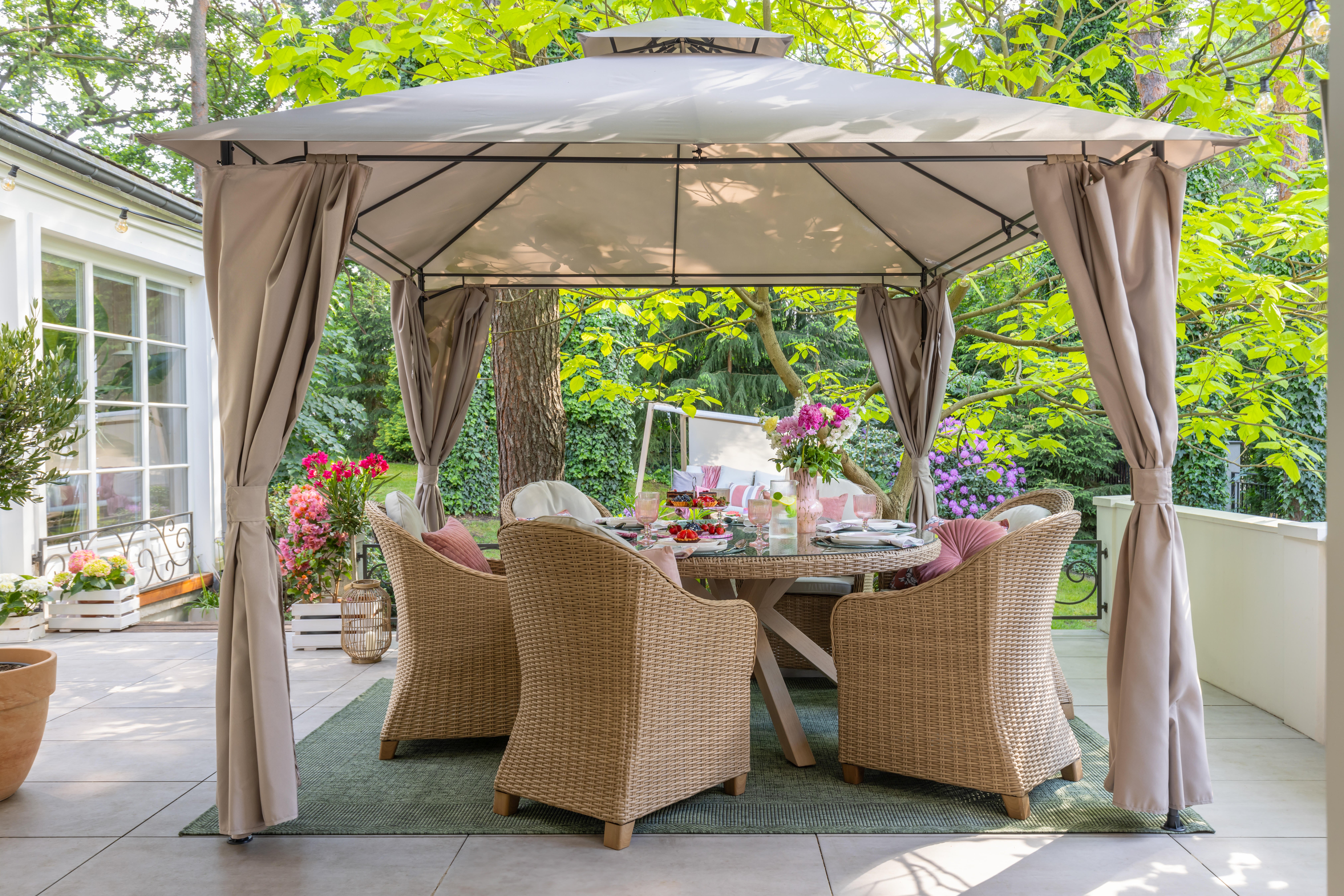Pawilon ogrodowy Oxis 301x301x280 cm z zasłonami taupe Naterial - 4