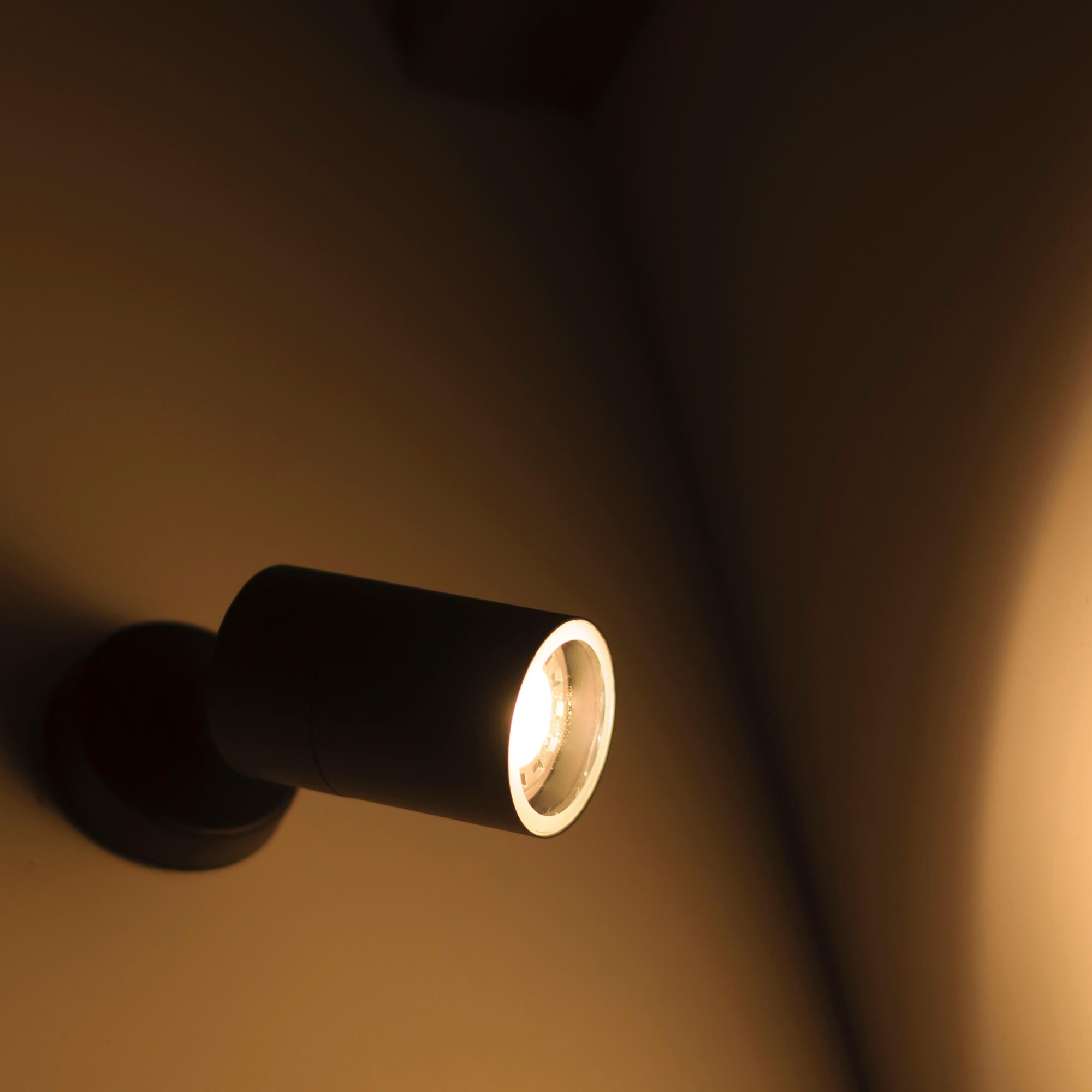 APLIQUE PIXA NEGRO IP44 GU10 8W  - 3