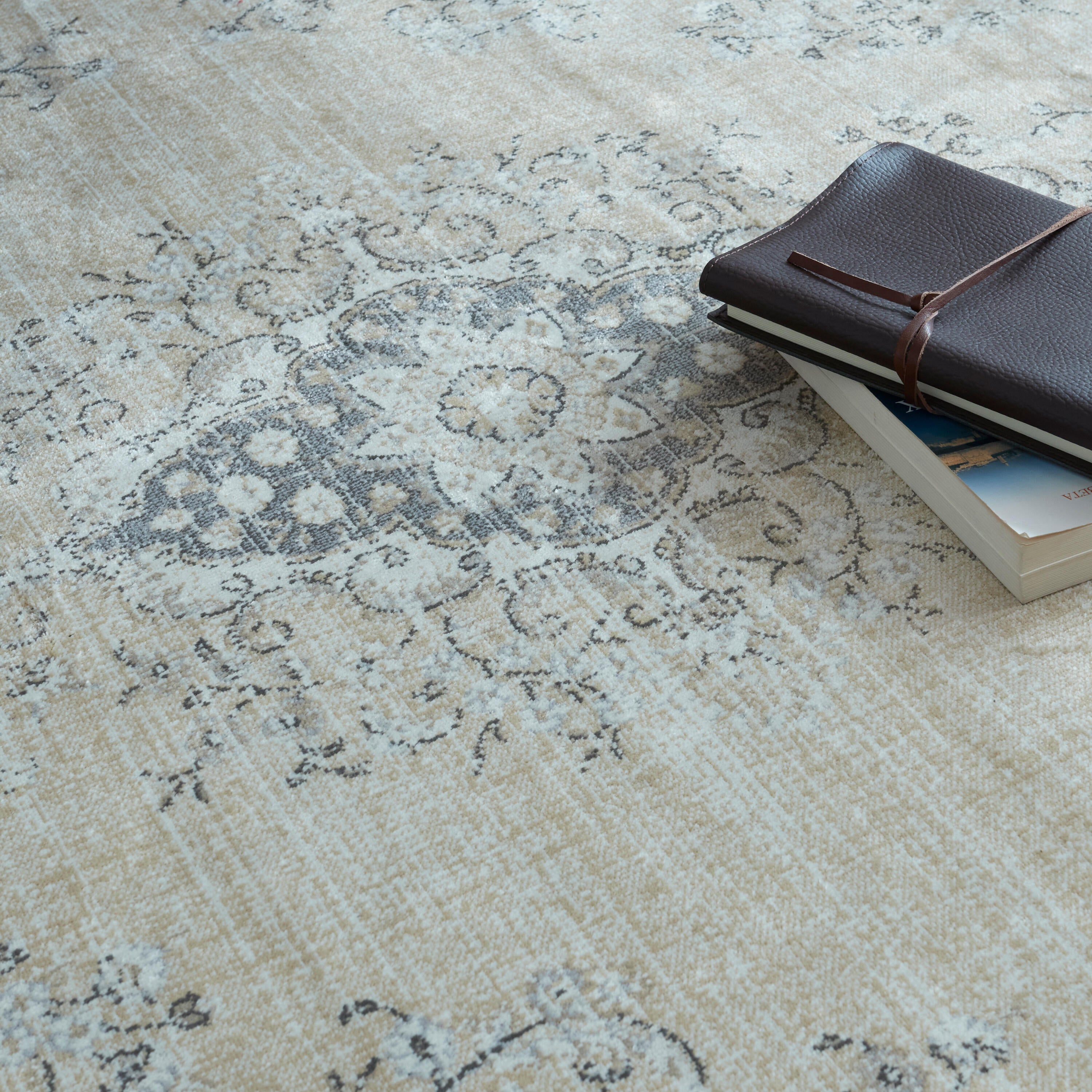 Alfombra viscosa Elista 160x230cm pelo corto INSPIRE oriental beige - 5