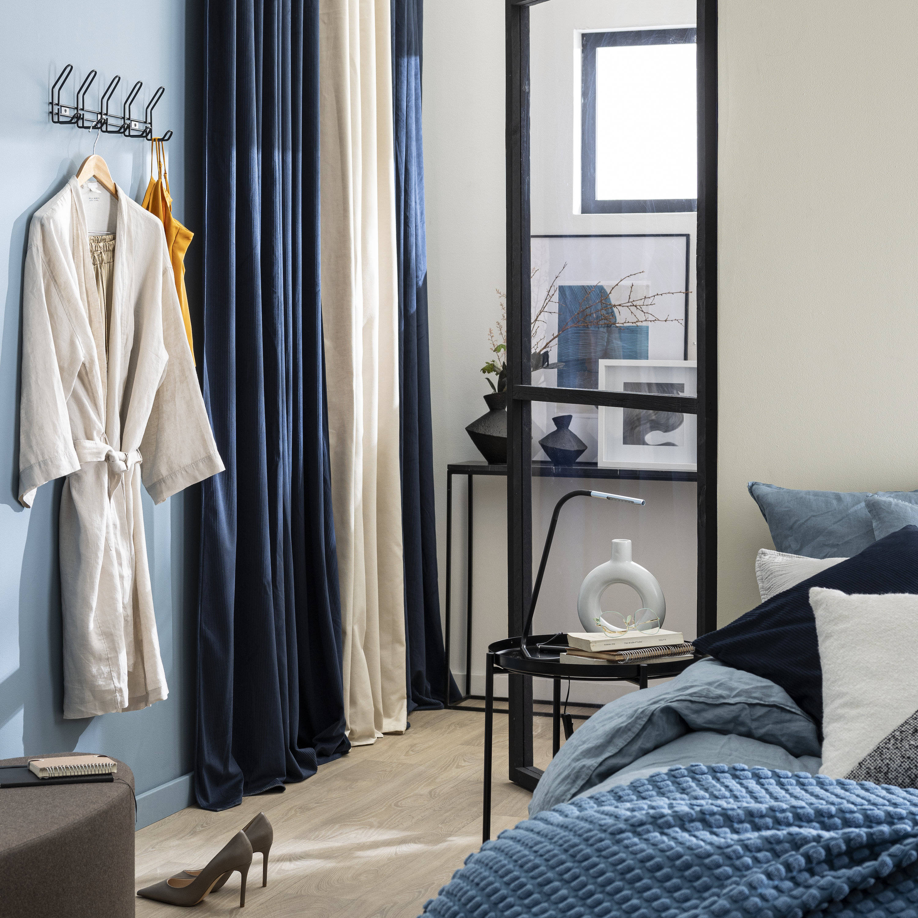 Moldura DESIGN PT 50x70cm Inspire - 15