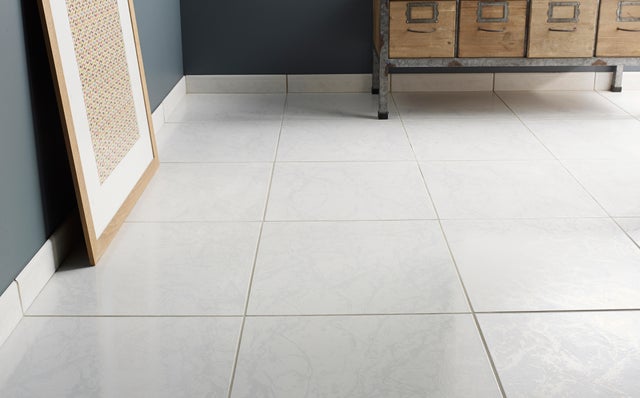 Carrelage sol intérieur effet marbre l.45x L.45cm - Ubeda Blanc