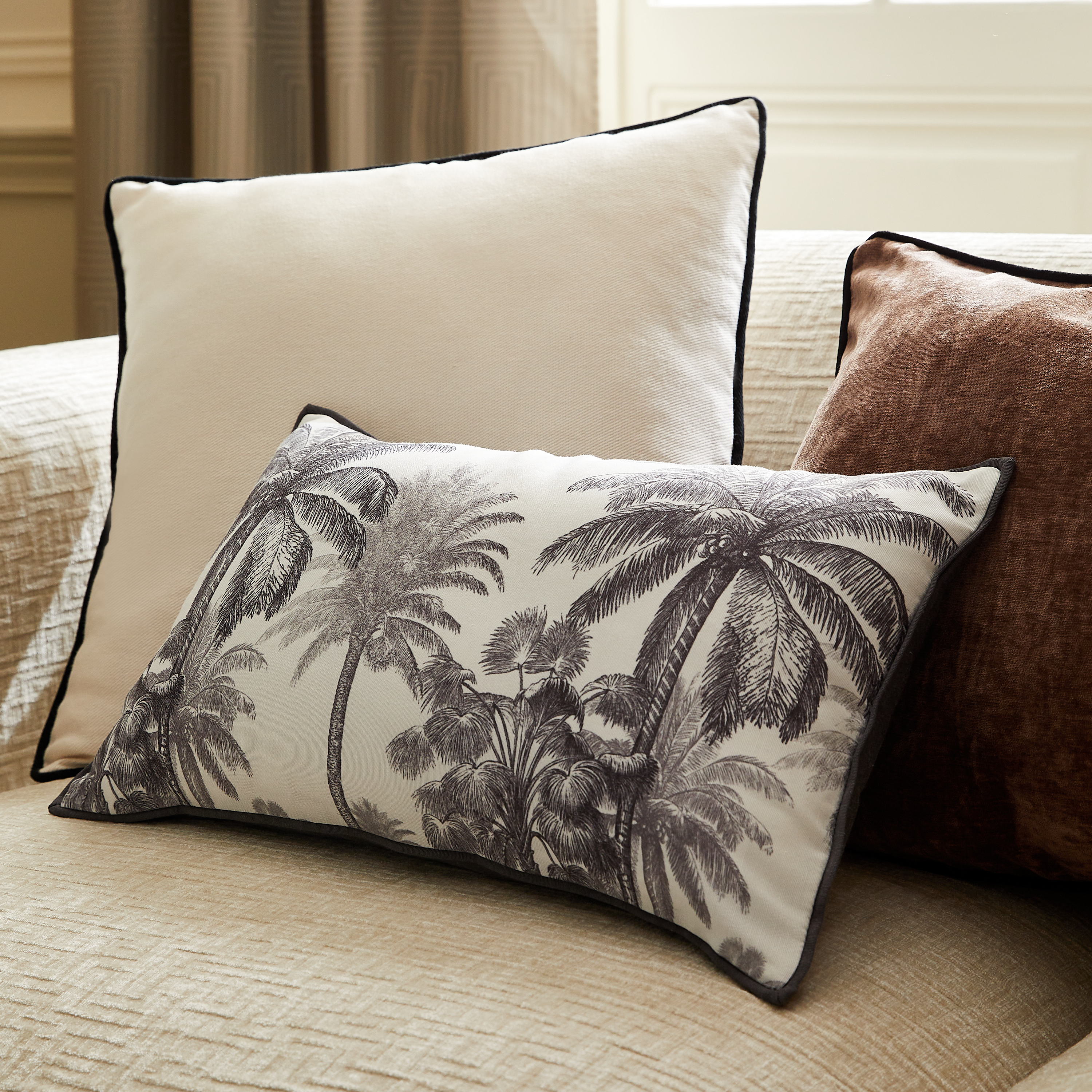 Poduszka Jungle biało-czarna 50 x 30 cm Inspire - 8