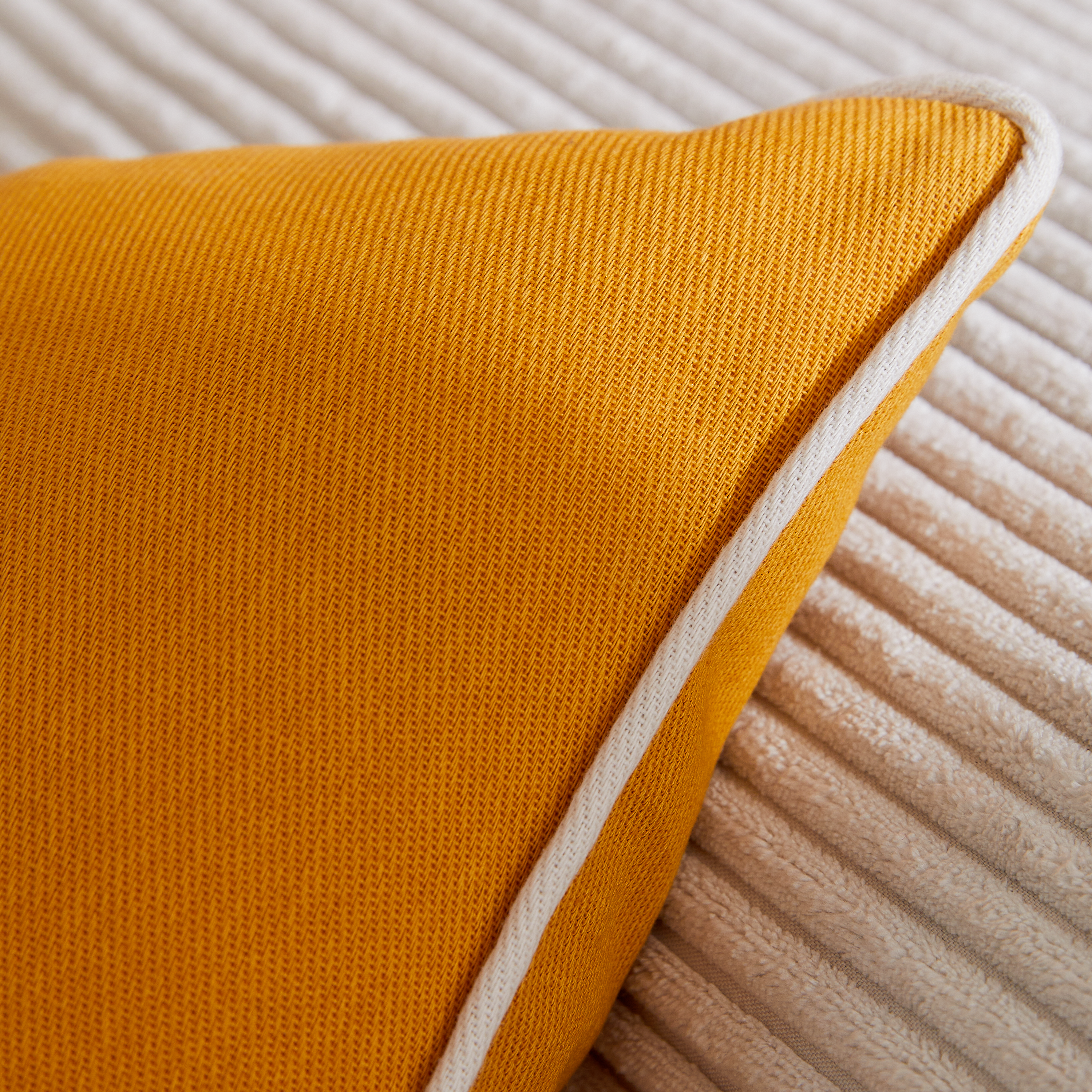Housse de coussin Kalpe, jaune / doré, 45 x 45 cm, INSPIRE - 5