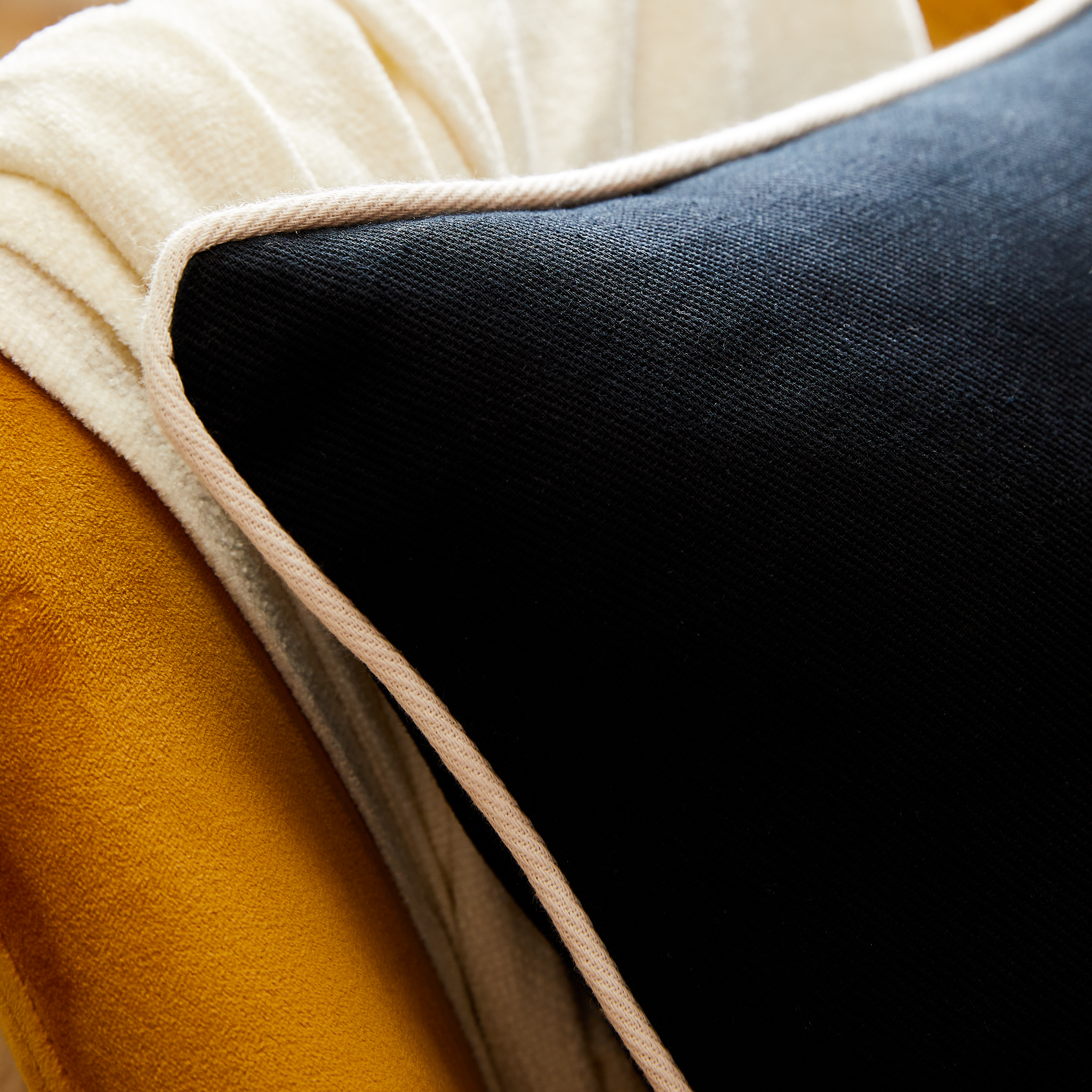 Housse de coussin Kalpe noir, 45 x 45 cm - 5