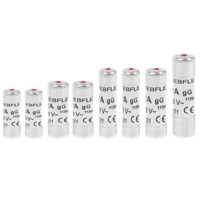 Lot 8 fusibles 2(10a 16a 20a) 25a 32a 