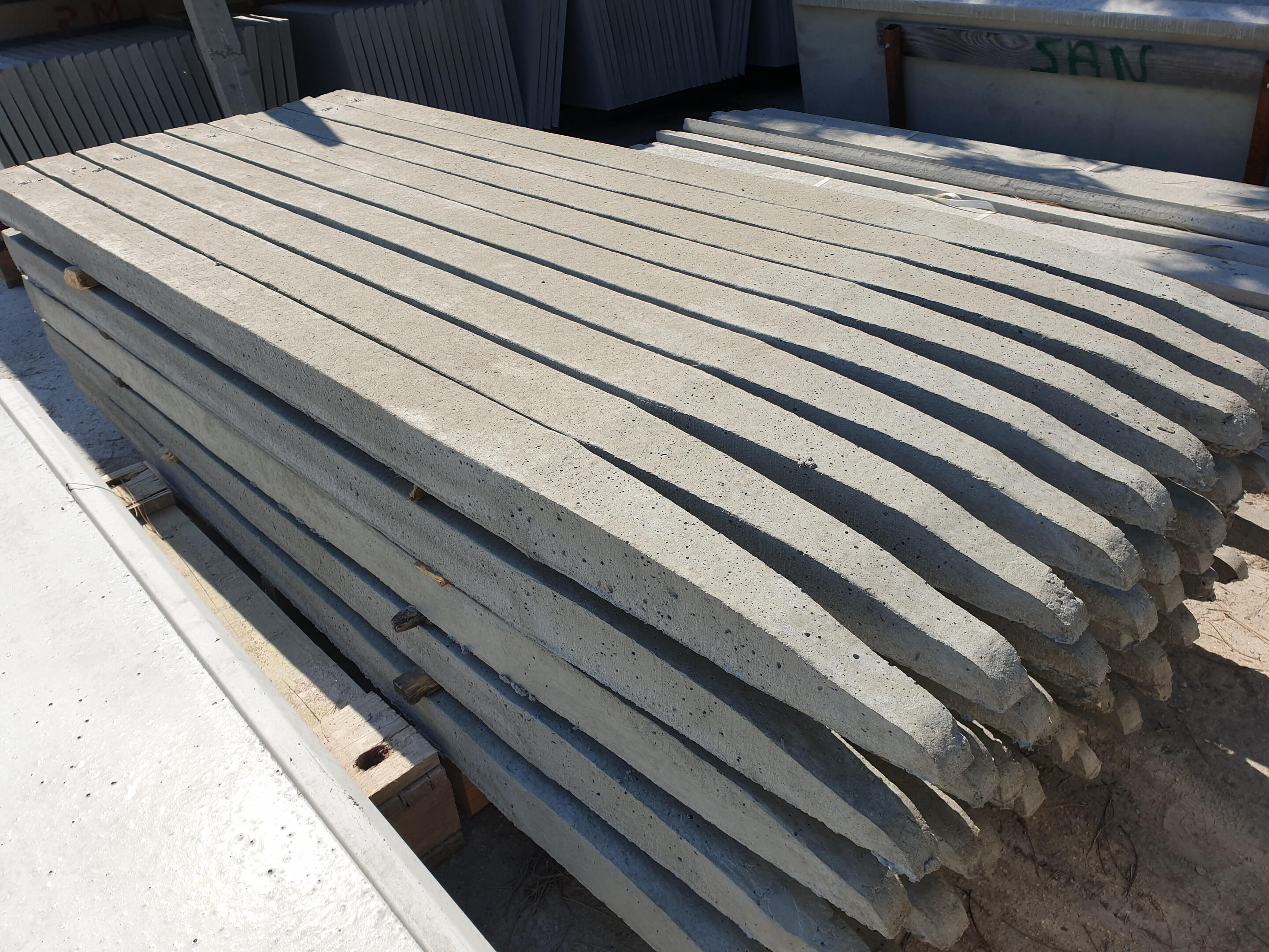 Jambe de force pour poteau béton Haut.200 cm — free download