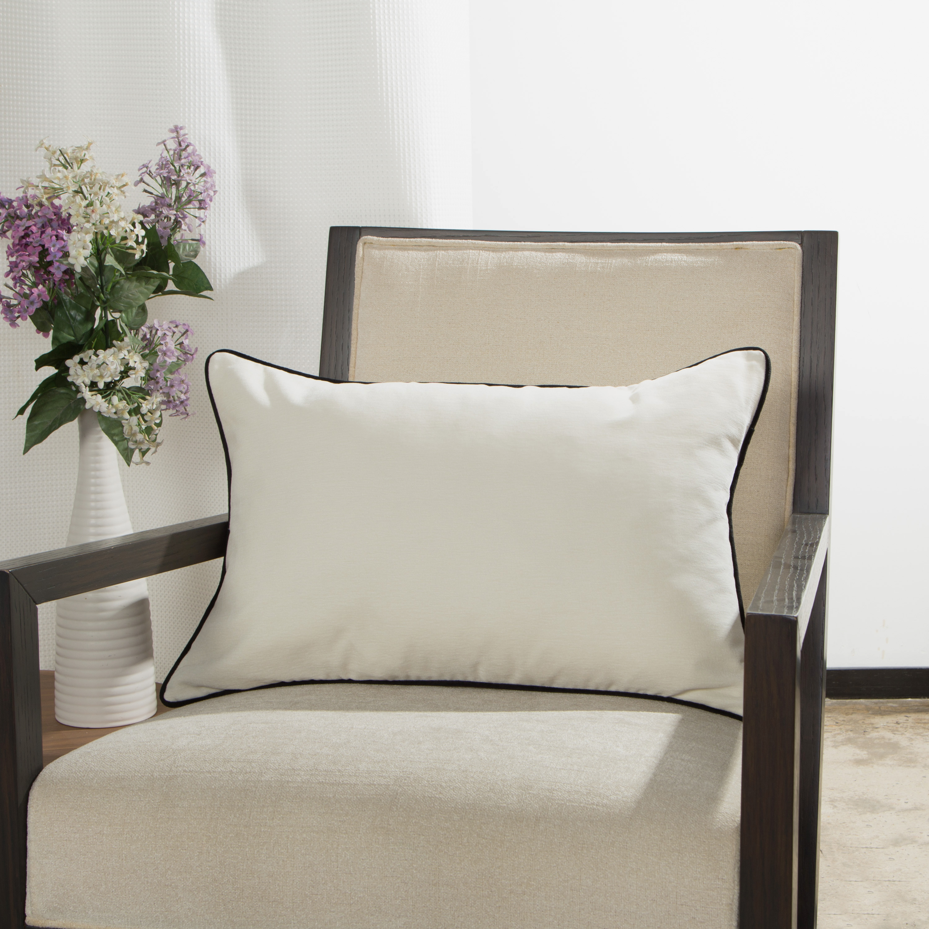 Poduszka szenilowa Alaro Cool beżowa 60 x 40 cm Inspire - 4