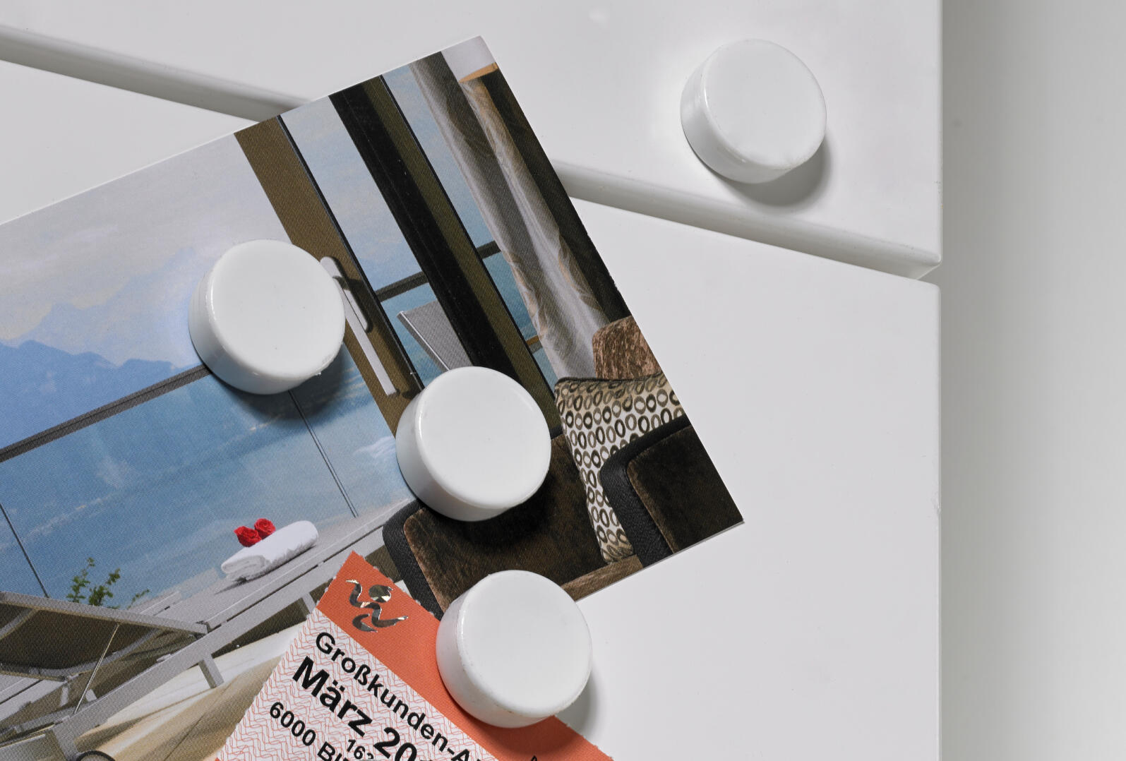 Aimant rond noir pour tableau d'affichage 5 x 18 mm 8 pièces - HETTICH - 2