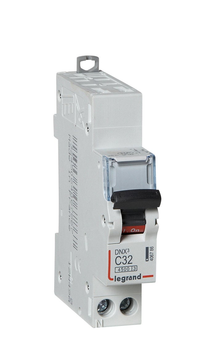 Disjoncteur 32A - LEGRAND