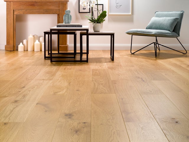 Parquet bois contrecollé à clipser Chêne blond Larg.18 cm