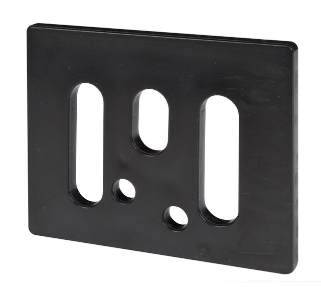 Isolant pvc pour equerre bardage 65x63x5