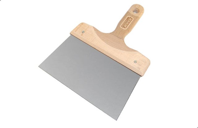 Couteau à enduire manche bois 20 cm