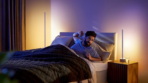 Philips Hue Lily XL - Faretto Esterno Smart LED | Controllo App E Vocale | Milioni Di Colori | Da Abbinare A Bridge - Foto 8