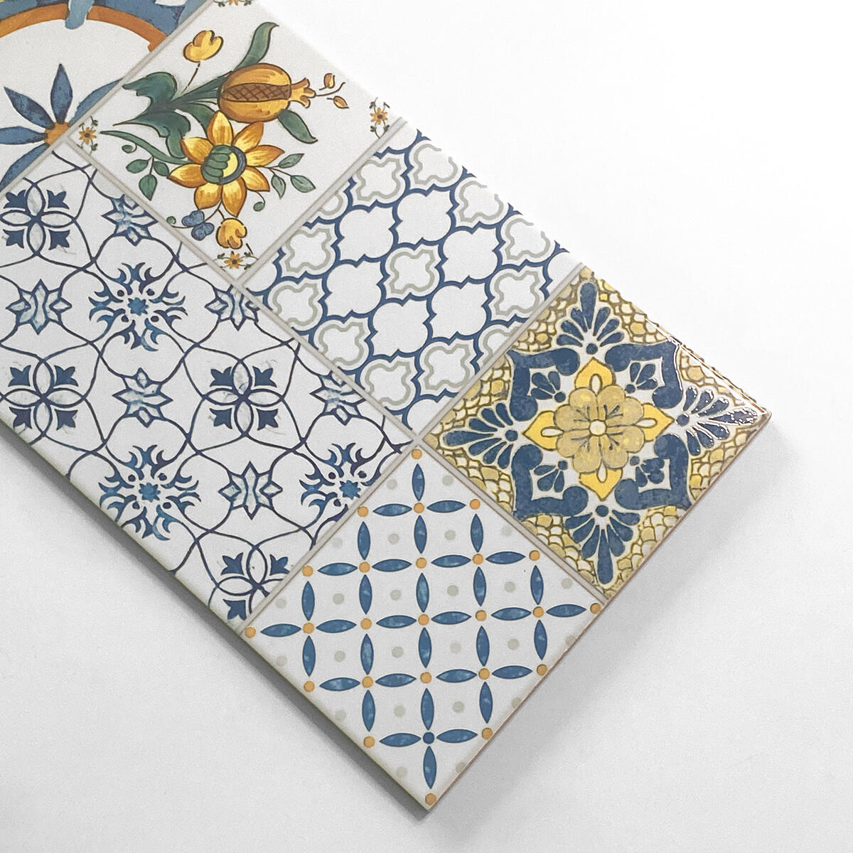 Piastrella da rivestimento interno 25 x 60 cm Sp. 8 mm Weiss Decoro in ceramica smaltato multicolore lucido 1.5 mq - 8