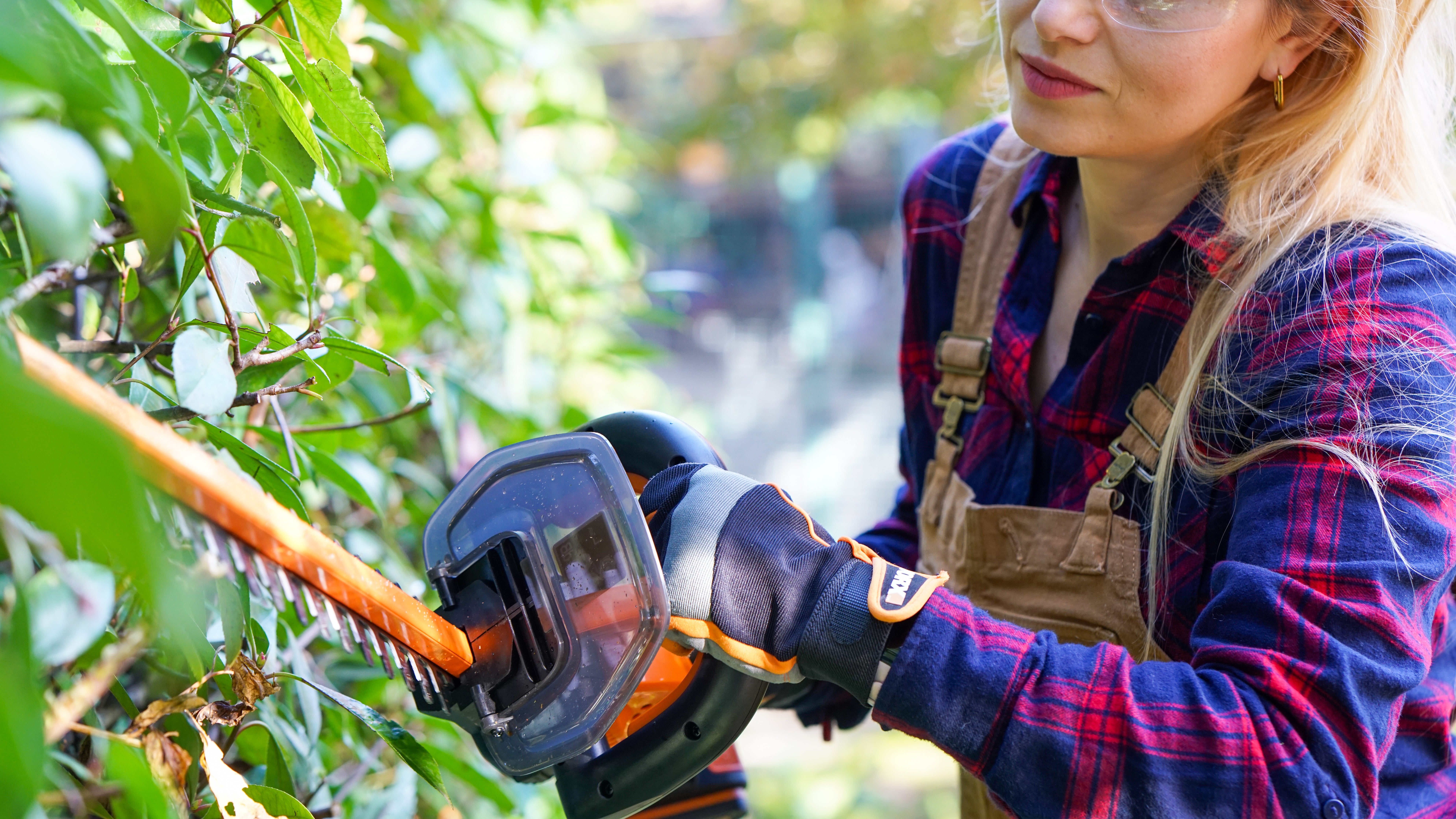 Tagliasiepi a batteria in abs WORX Powershare WG264E lama da 56 cm 20 V 1 batteria inclusa con caricatore - 12