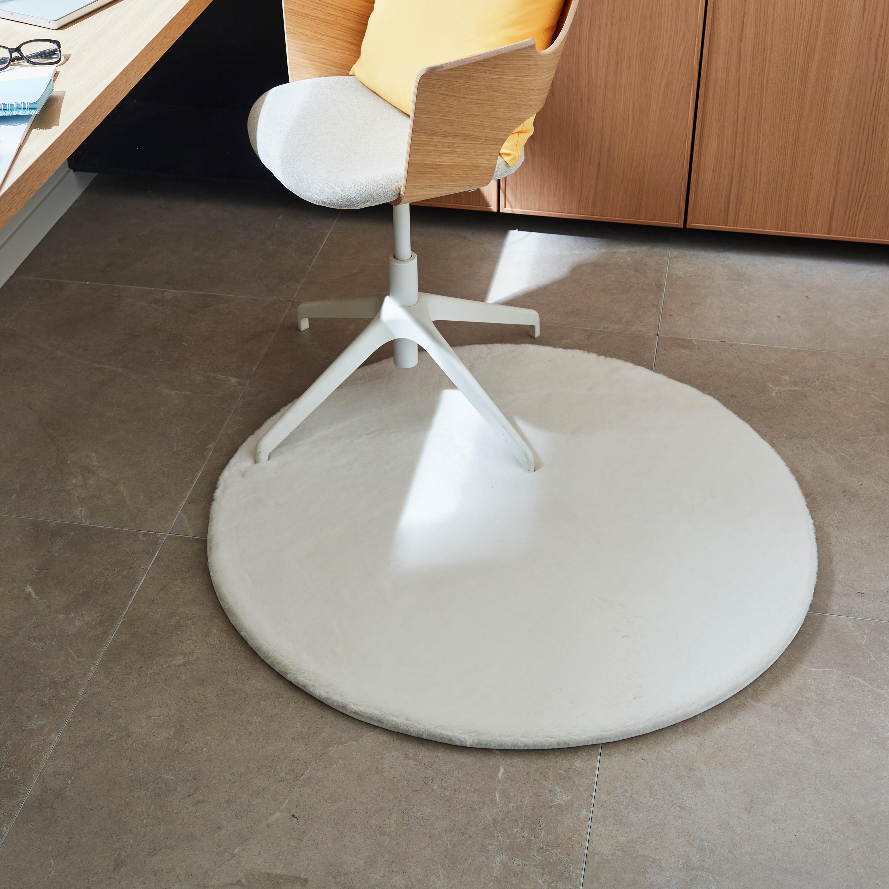 Tapete redondo liso INSPIRE BIANCA FAKE RABBIT D100CM CREAM 5 - 4