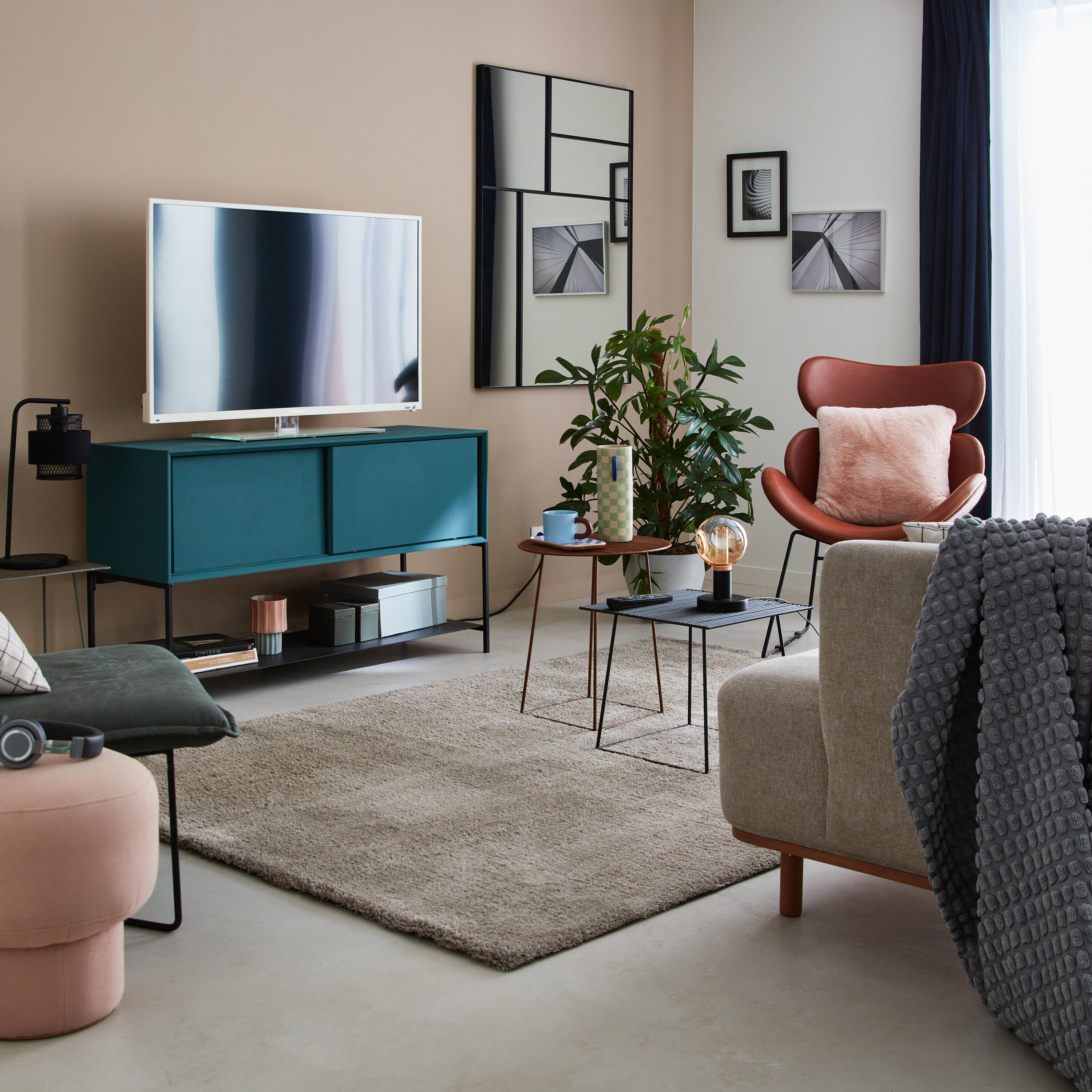 Alfombra  poliéster pelo medio INSPIRE base antideslizante Enzol liso marrón trench  lavable en lavadora 160x230cm - 2