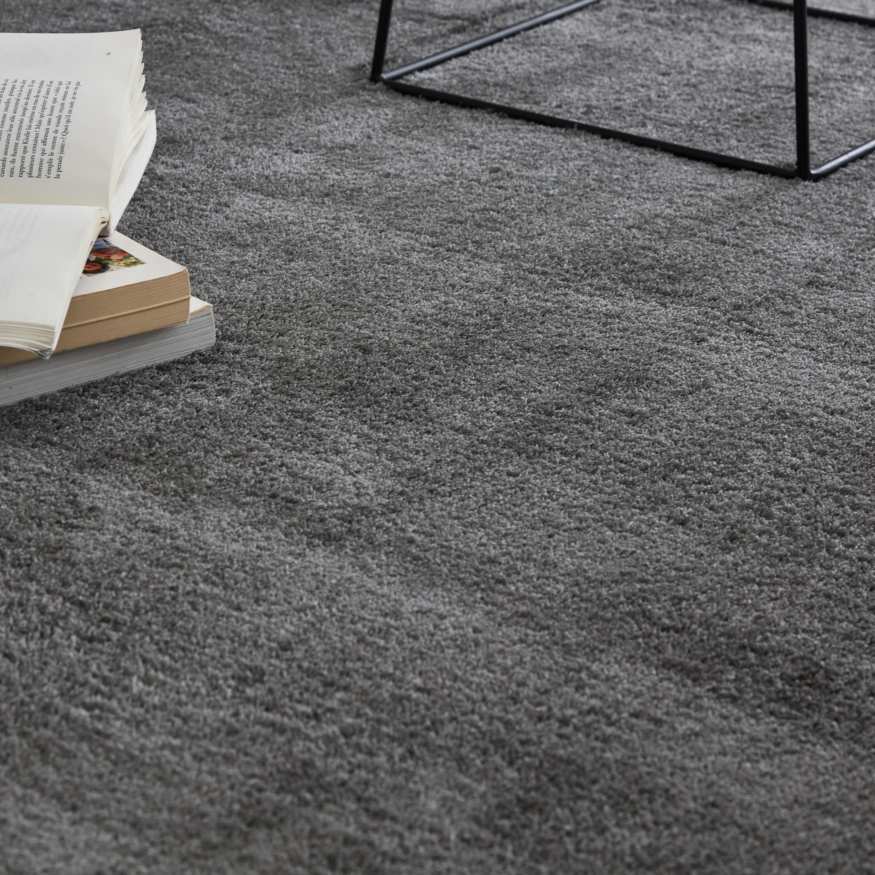 Alfombra  poliéster pelo medio INSPIRE base antideslizante Enzol liso gris moon  lavable en lavadora 160x230cm - 6