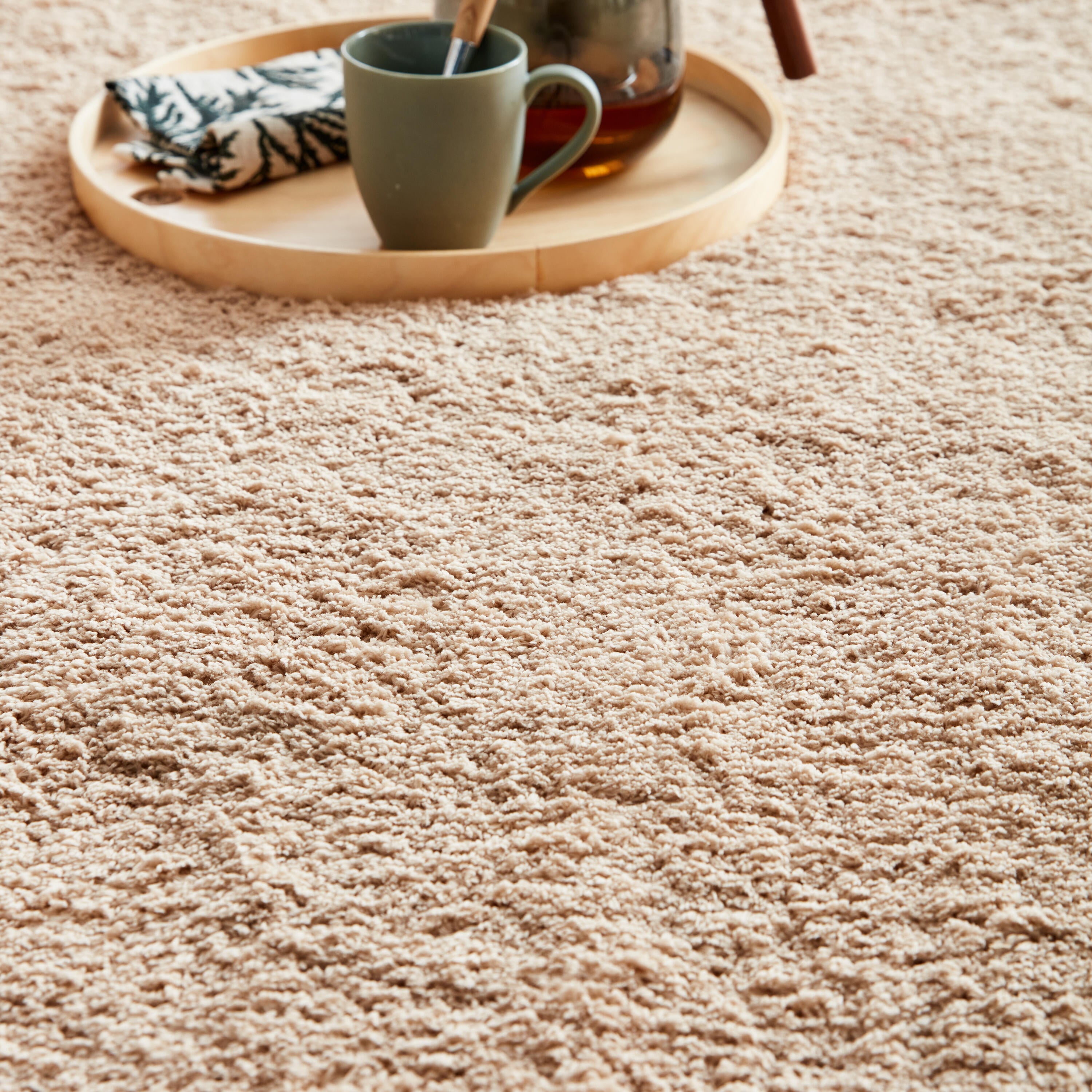 Alfombra pie de cama poliéster Talka 60x120cm pelo largo INSPIRE beige trench - 5