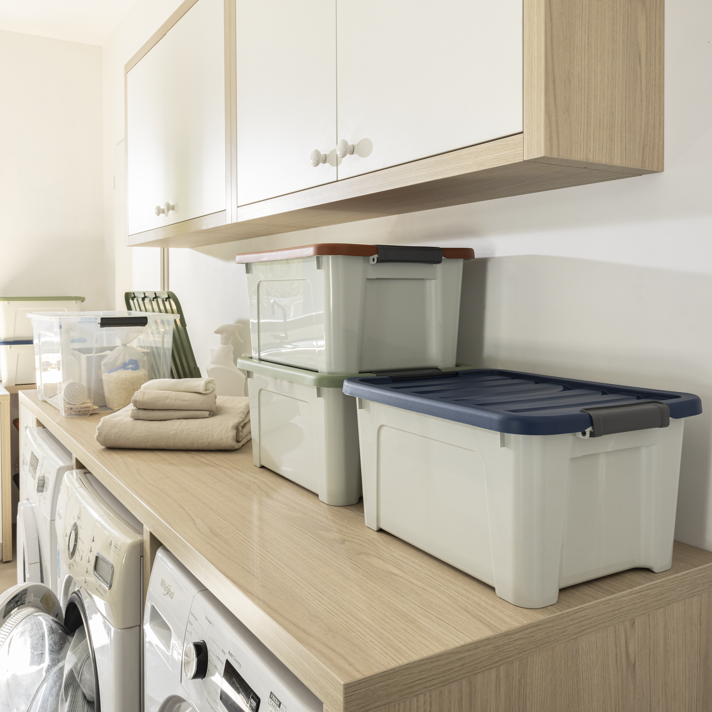 Conjunto 3 caixas de arrumação PVC multicor 24L 45x34x23 cm Spaceo - 2