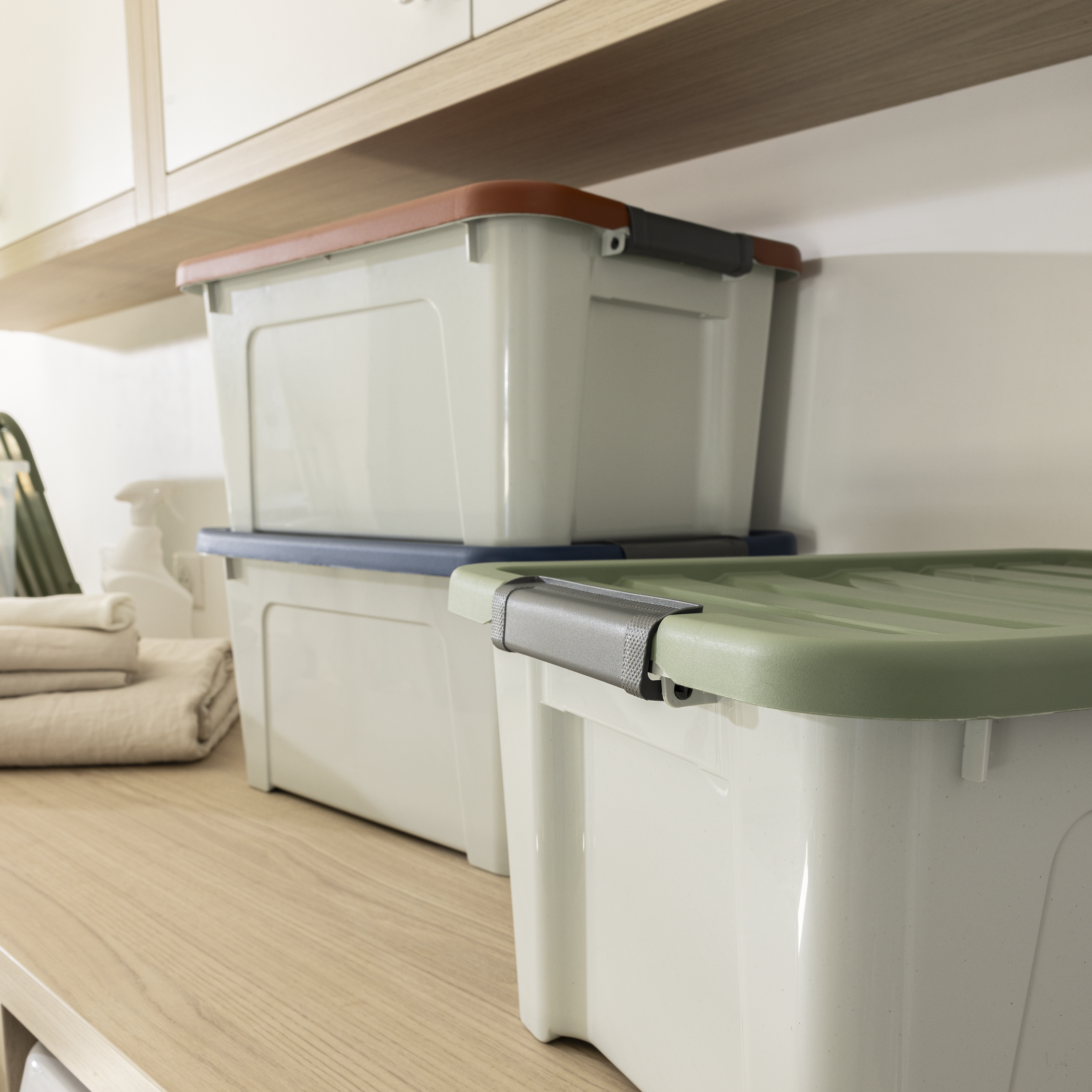 Conjunto 3 caixas de arrumação PVC multicor 24L 45x34x23 cm Spaceo - 6