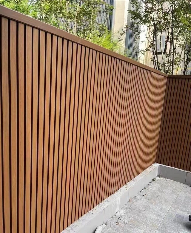 Pack de 3 lamas de revestimiento de pared marrón 217x2200x26 mm