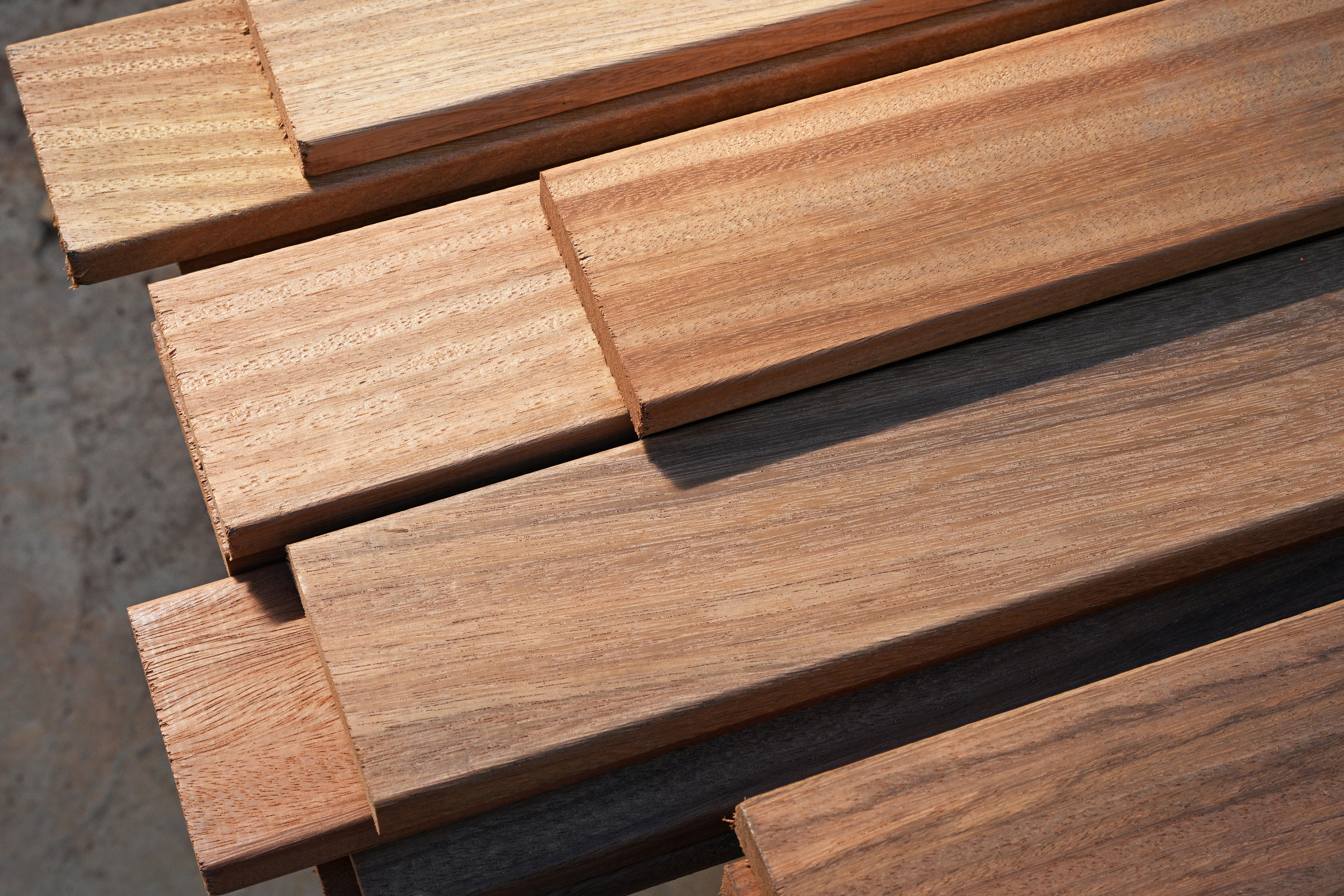Listone da avvitare in legno Tali marrone L 120 x L 9 cm x Sp. 19 mm, 5 pezzi - 4
