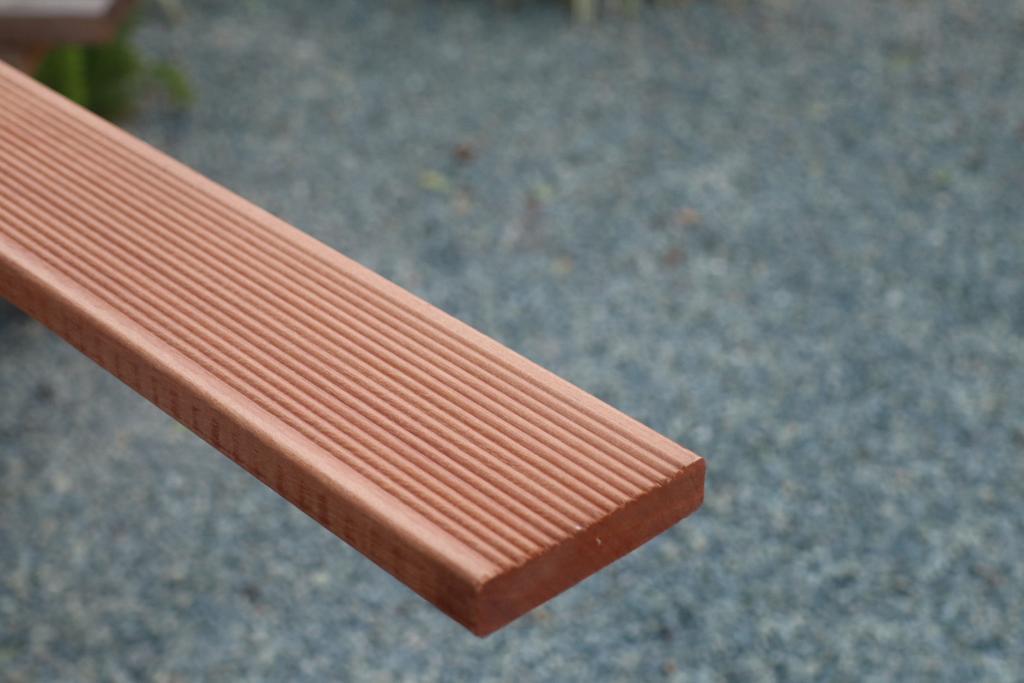 Listone da avvitare in legno WILD RED legno rosso L 120 x L 9 cm x Sp. 19 mm - 8
