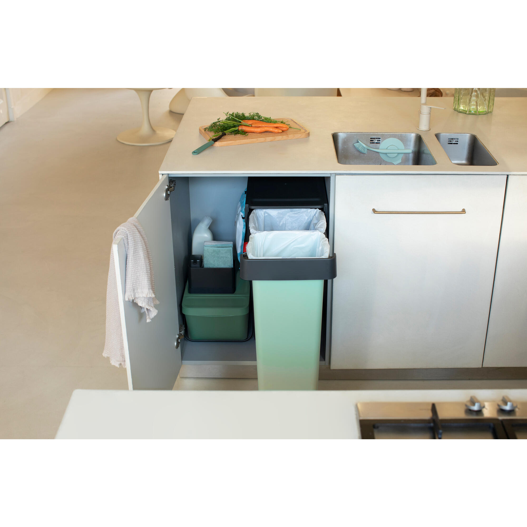Poubelle coulissante de cuisine 30+30L BRABANTIA Sort&go gris - 4