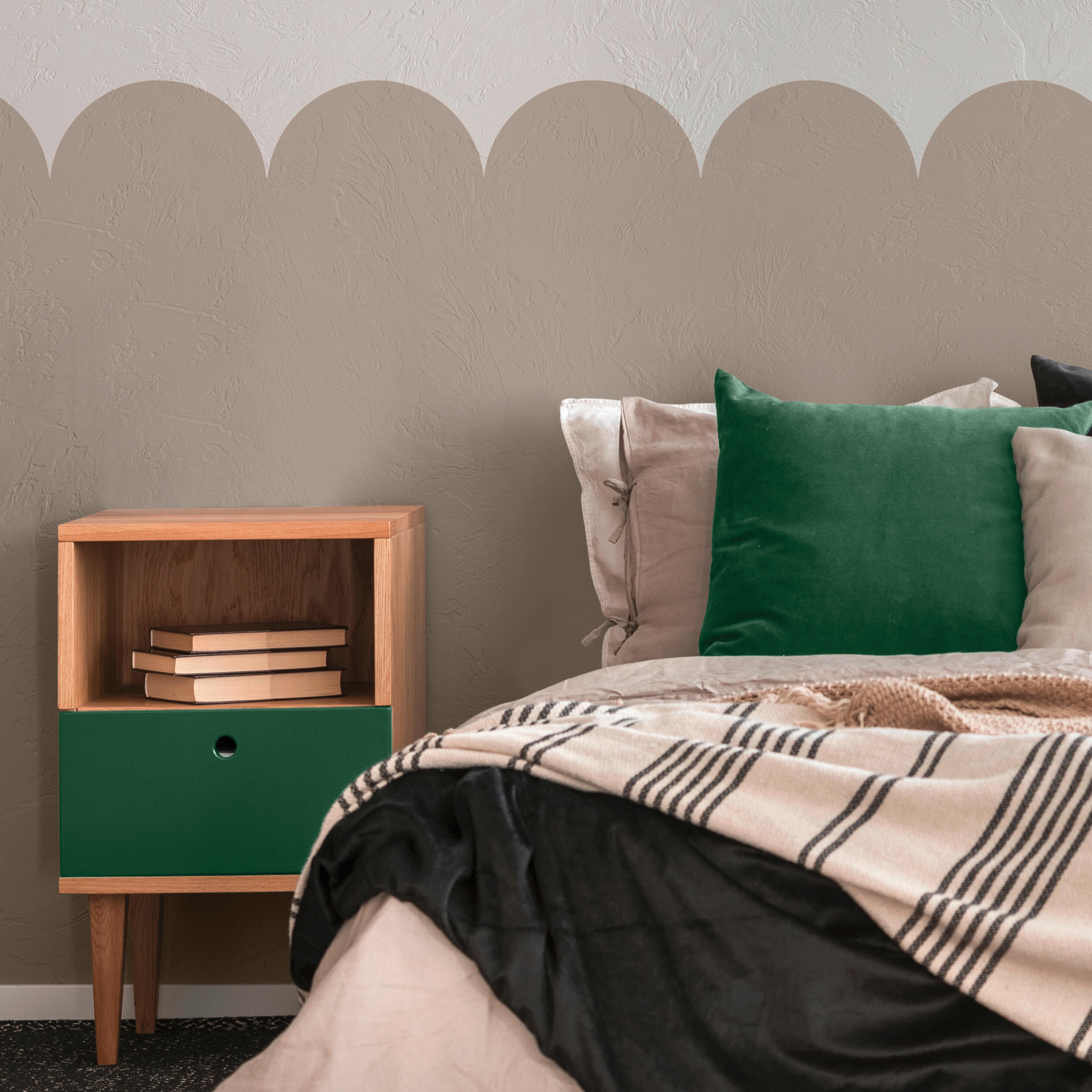 Bombe de peinture Relook tout MAISON DECO vert forêt satiné 400 ml - 4