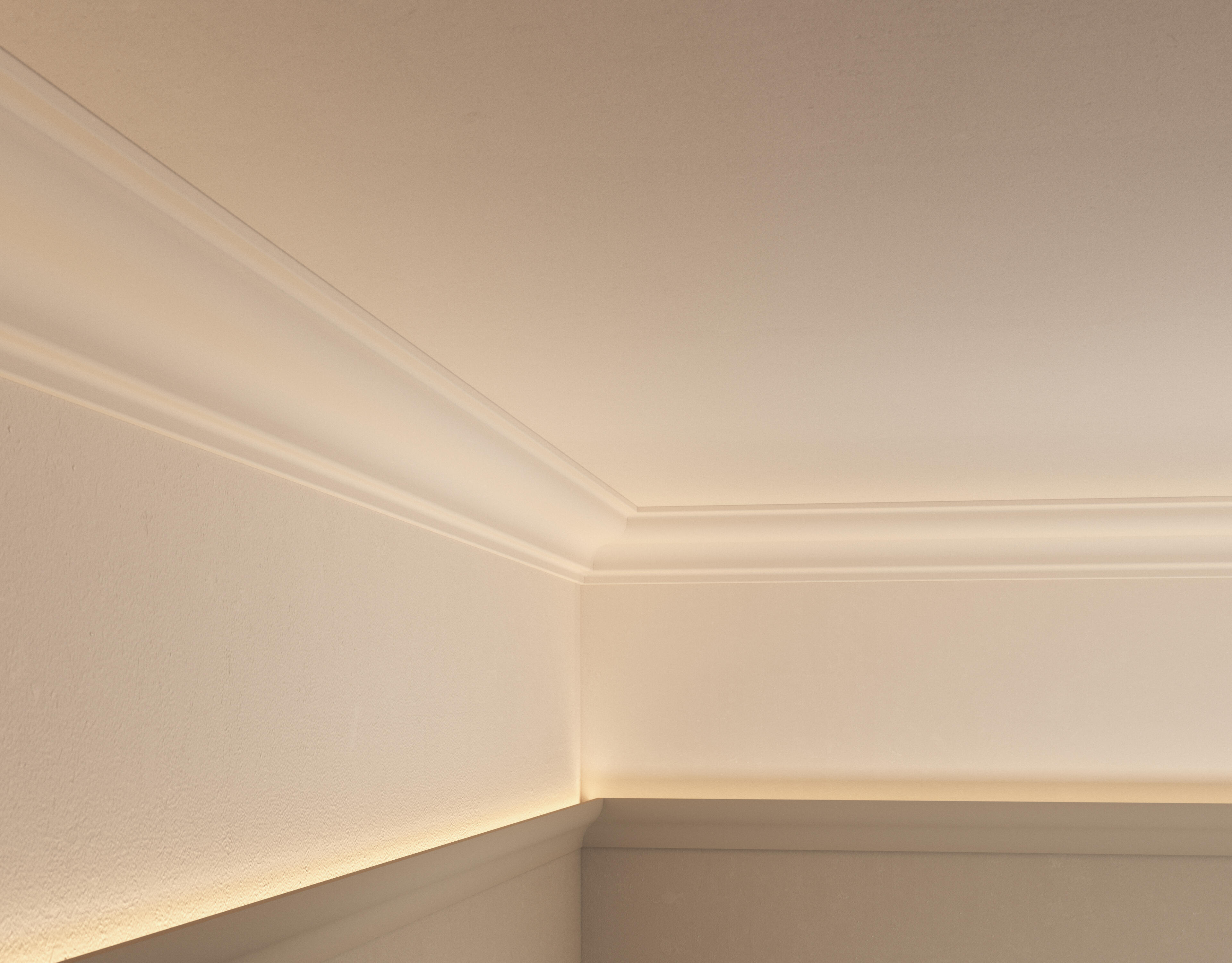 Moulure en polymère extrudé D9, 70 x 70 mm, 2 m - 5